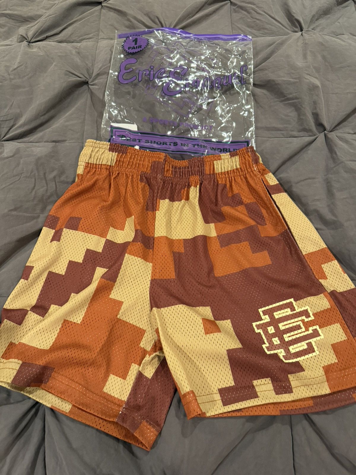 Eric Emanuel Eric Emanuel shorts brand new Size US 30 / EU 46 - 1 Thumbnail