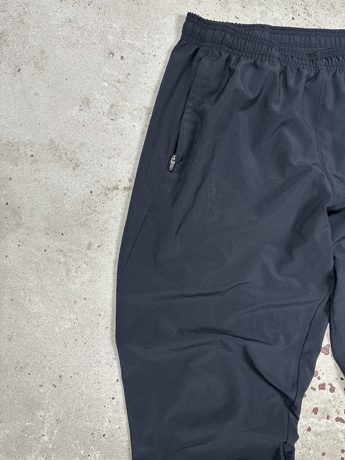 Nike Vintage Y2K Nike Black Baggy Track Pants Swoosh usa rare Size US 34 / EU 50 - 5 Thumbnail
