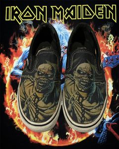 Zapatillas vans clearance iron maiden negras