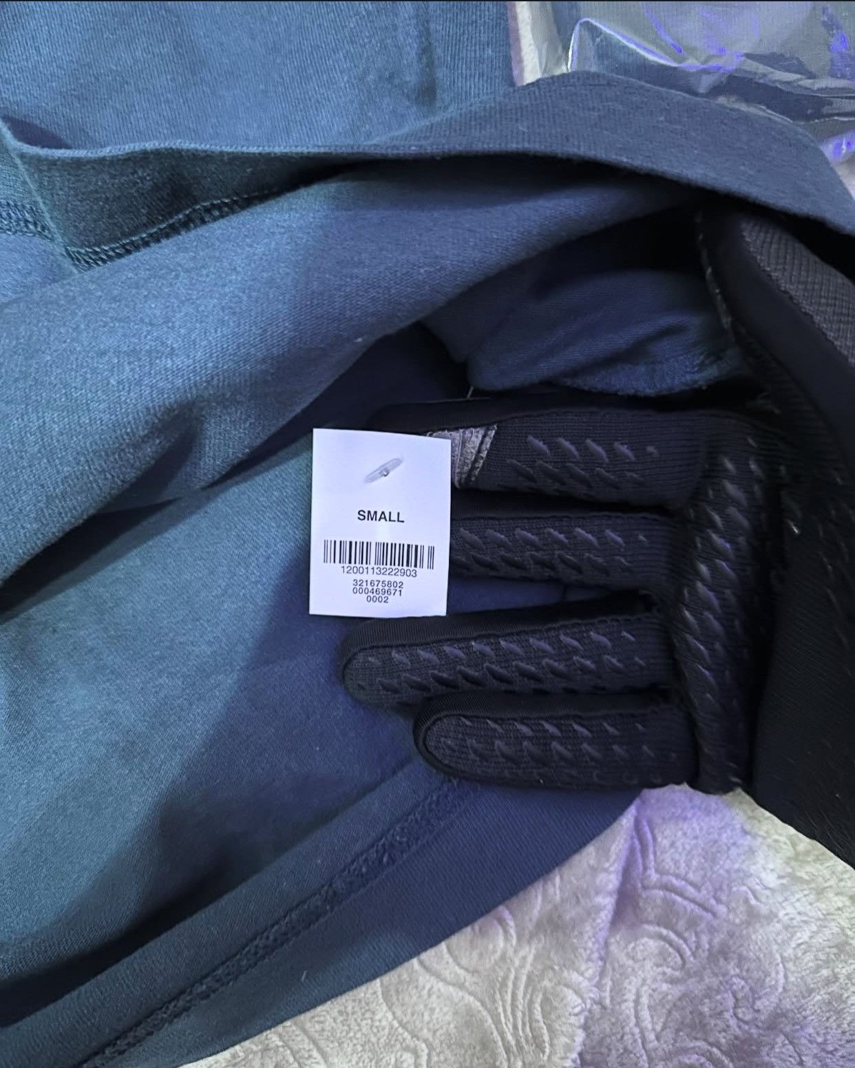 Balenciaga × Gap × Yeezy Yeezy Yzy GAP BALENCIAGA Dove Long Sleeve tee Size US S / EU 44-46 / 1 - 13 Thumbnail