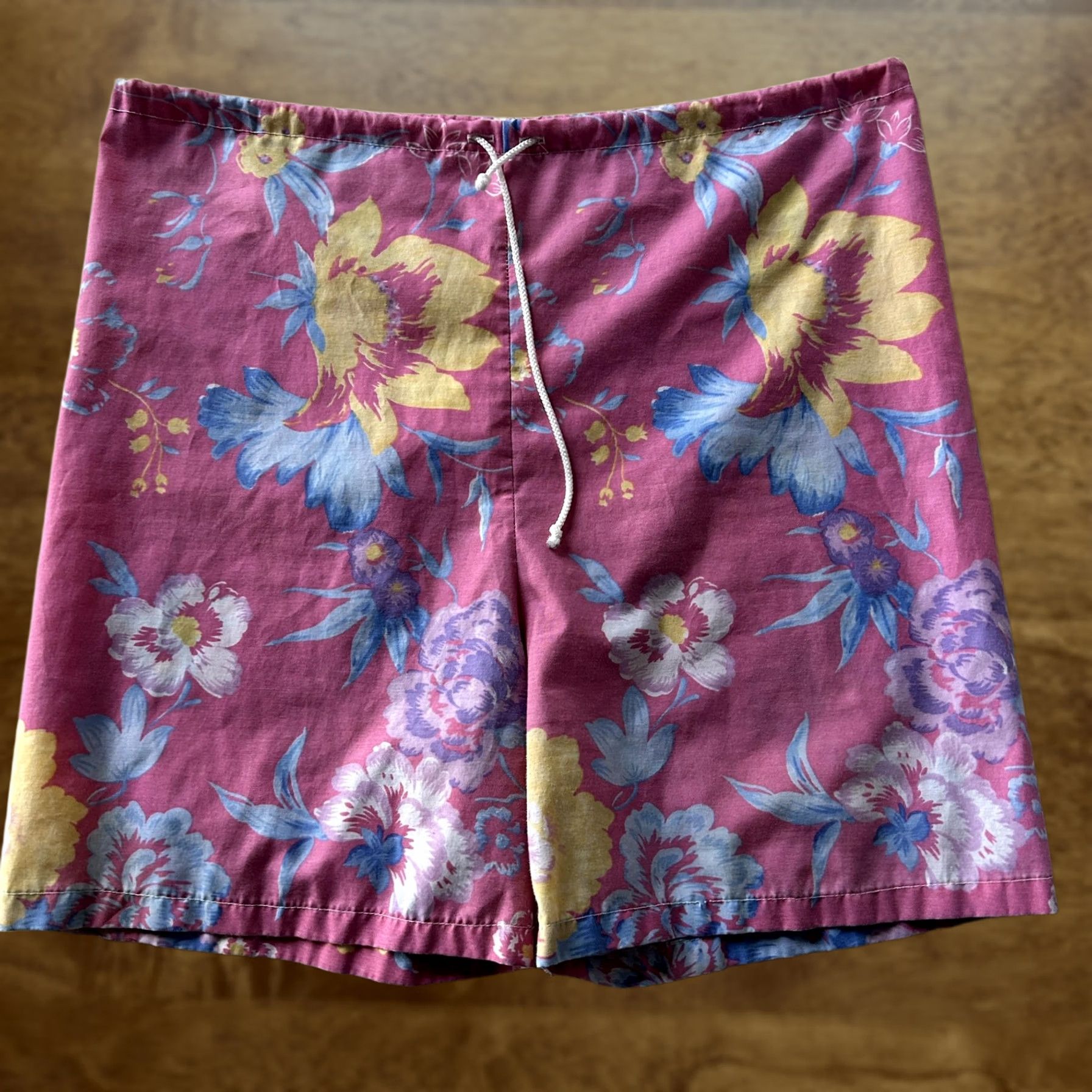 Vintage Vintage Floral Board Shorts Mens Large Pink Elastic Waist Drawstring Lounge Size US 31 - 1 Thumbnail