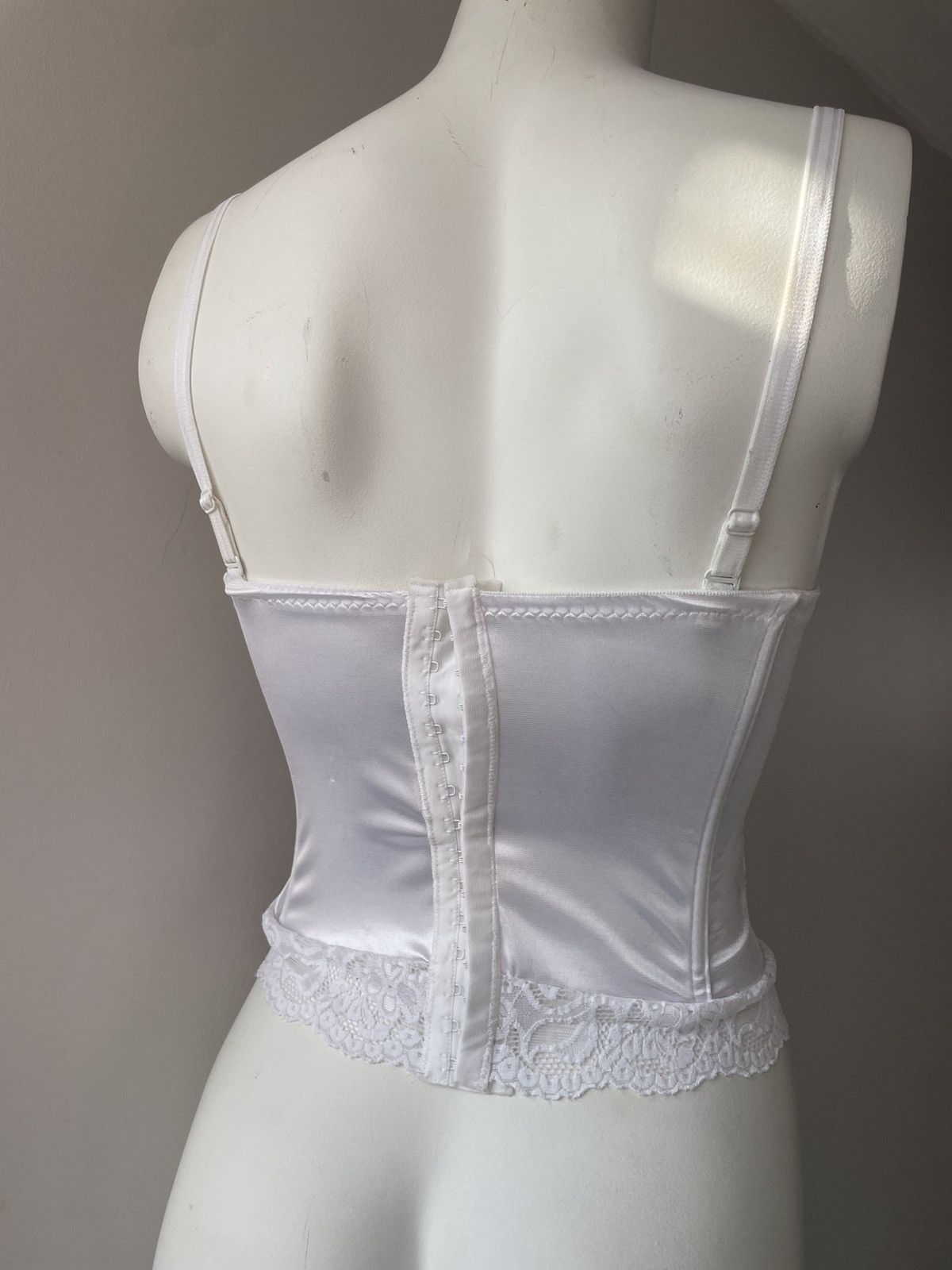 Vintage Vin corset Size M / US 6-8 / IT 42-44 - 6 Thumbnail