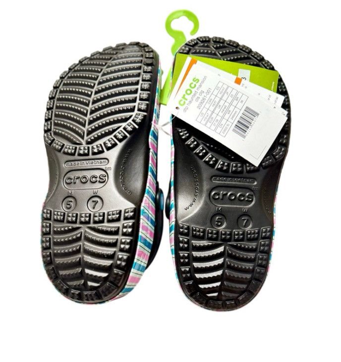 Crocs × Disney Crocs x Disney Haunted Mansion Classic Clogs Size M5/W7 NWT Size US 8 / IT 38 - 5 Thumbnail