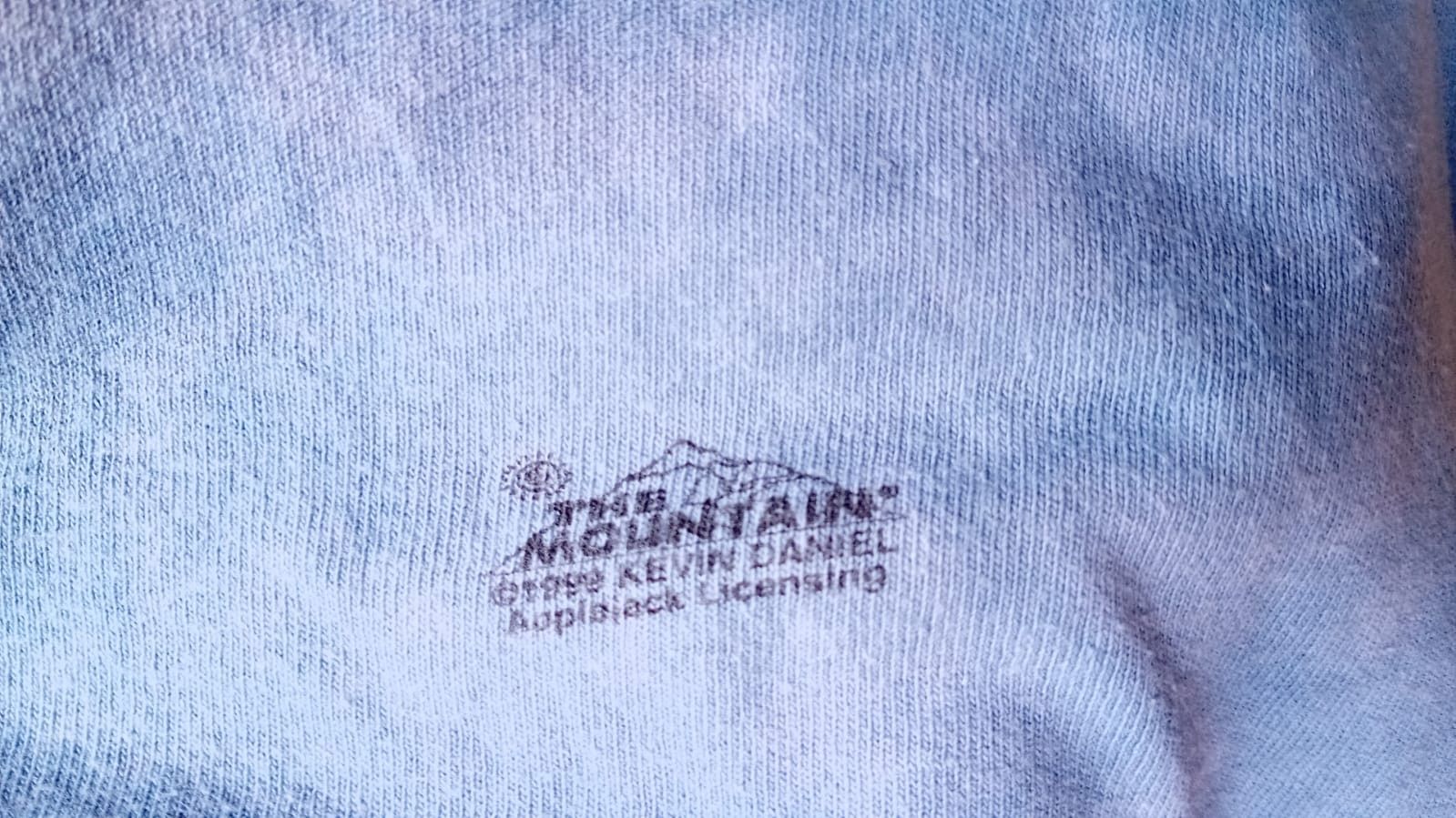 The Mountain × Vintage The Mountain Wolves Vtg 1999 Kevin Daniel Tie Dye tee sz XL Size US XL / EU 56 / 4 - 6 Thumbnail