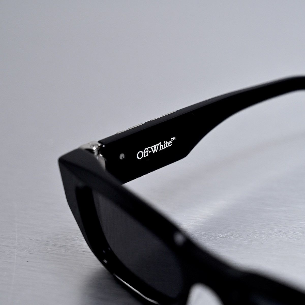 Off-White OFF WHITE FILLMORE SS24 SUNGLASSES Size ONE SIZE - 4 Thumbnail
