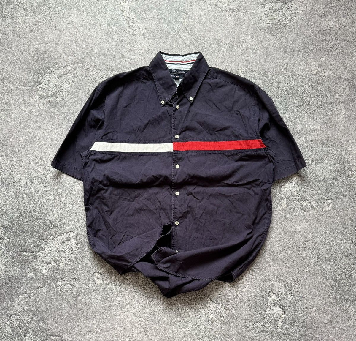 Tommy Hilfiger × Vintage Tommy Hilfiger M vintage big logo shirt button up polo tee Size US M / EU 48-50 / 2 - 1 Thumbnail