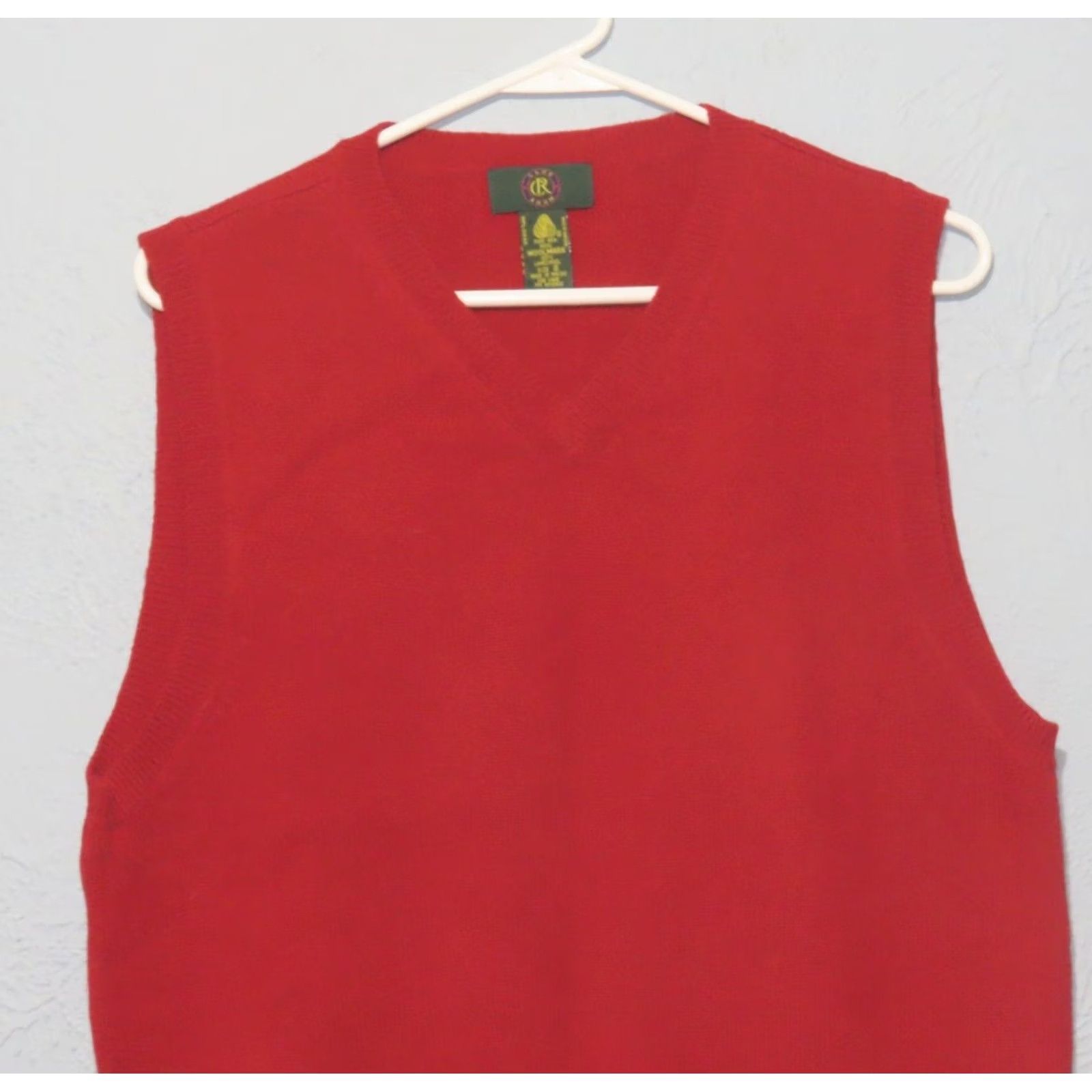 Club Room Club Room Men's S V-Neck 100% Lambswool Red Vest Size US S / EU 44-46 / 1 - 3 Thumbnail