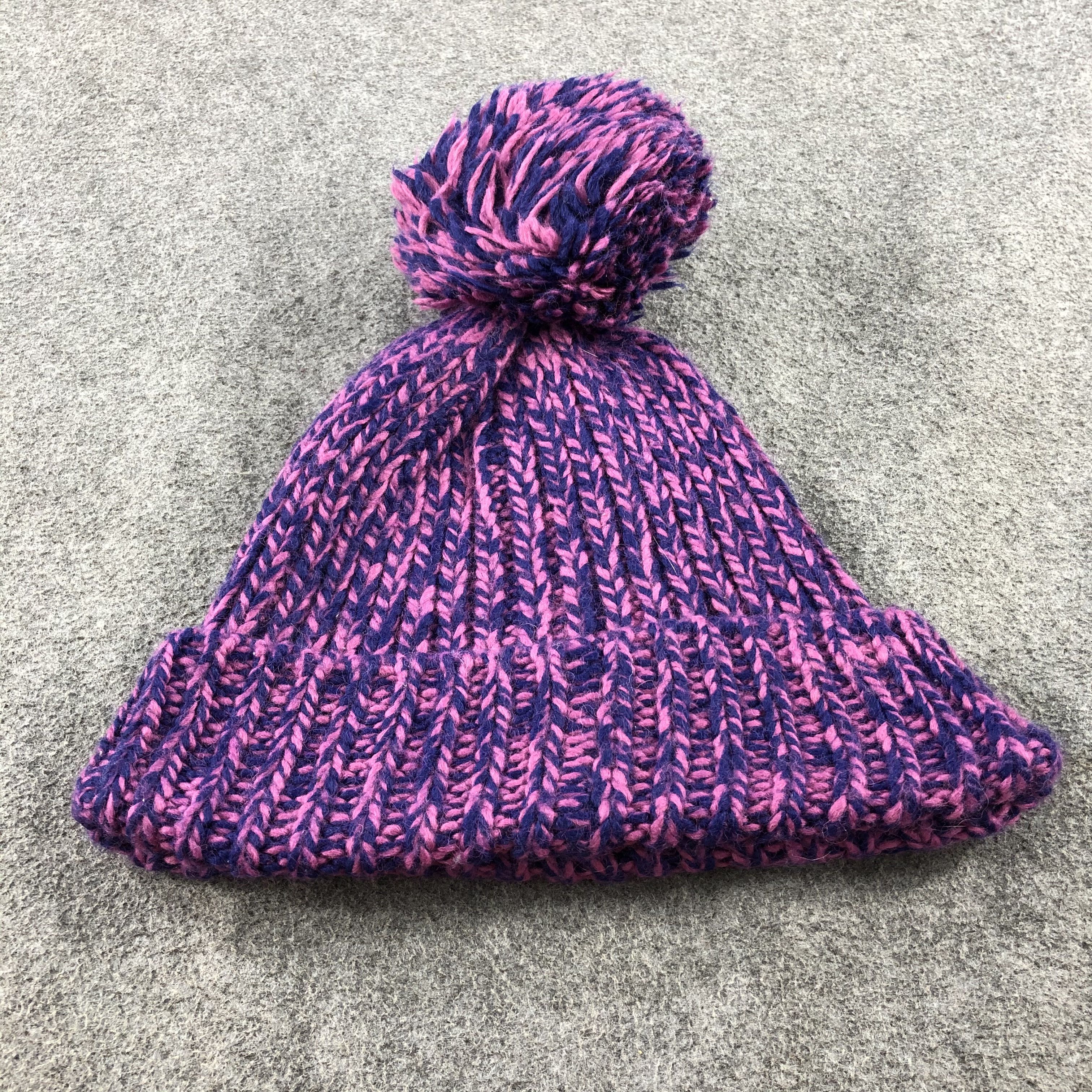 Japanese Brand Uniqlo Purple Bobble Beanie Snowcap Snow Hat B487 Size ONE SIZE - 4 Thumbnail