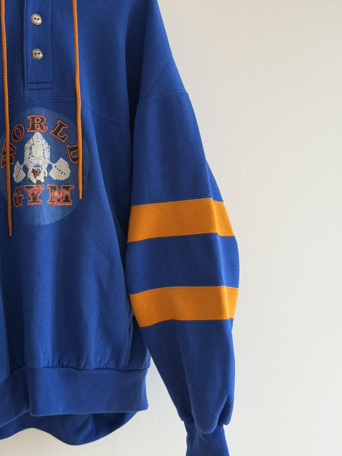 Vintage *RARE* VINTAGE 80s 90s WORLD GYM GORILLA HOODIE BODYBUILDING Size US L / EU 52-54 / 3 - 2 Thumbnail