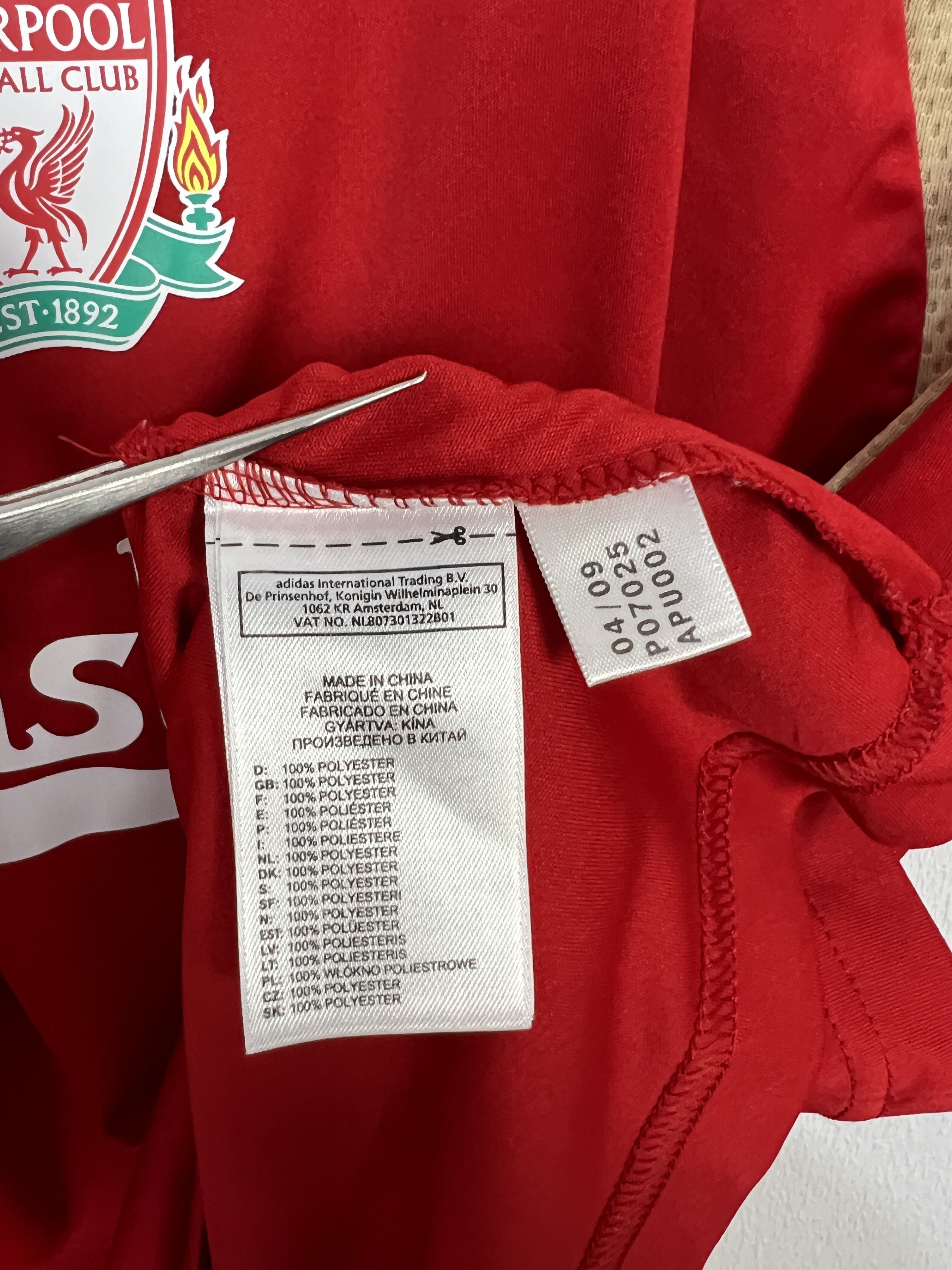 Adidas Vintage Adidas Liverpool Football Train Shirt Soccer Jersey Size US L / EU 52-54 / 3 - 6 Thumbnail