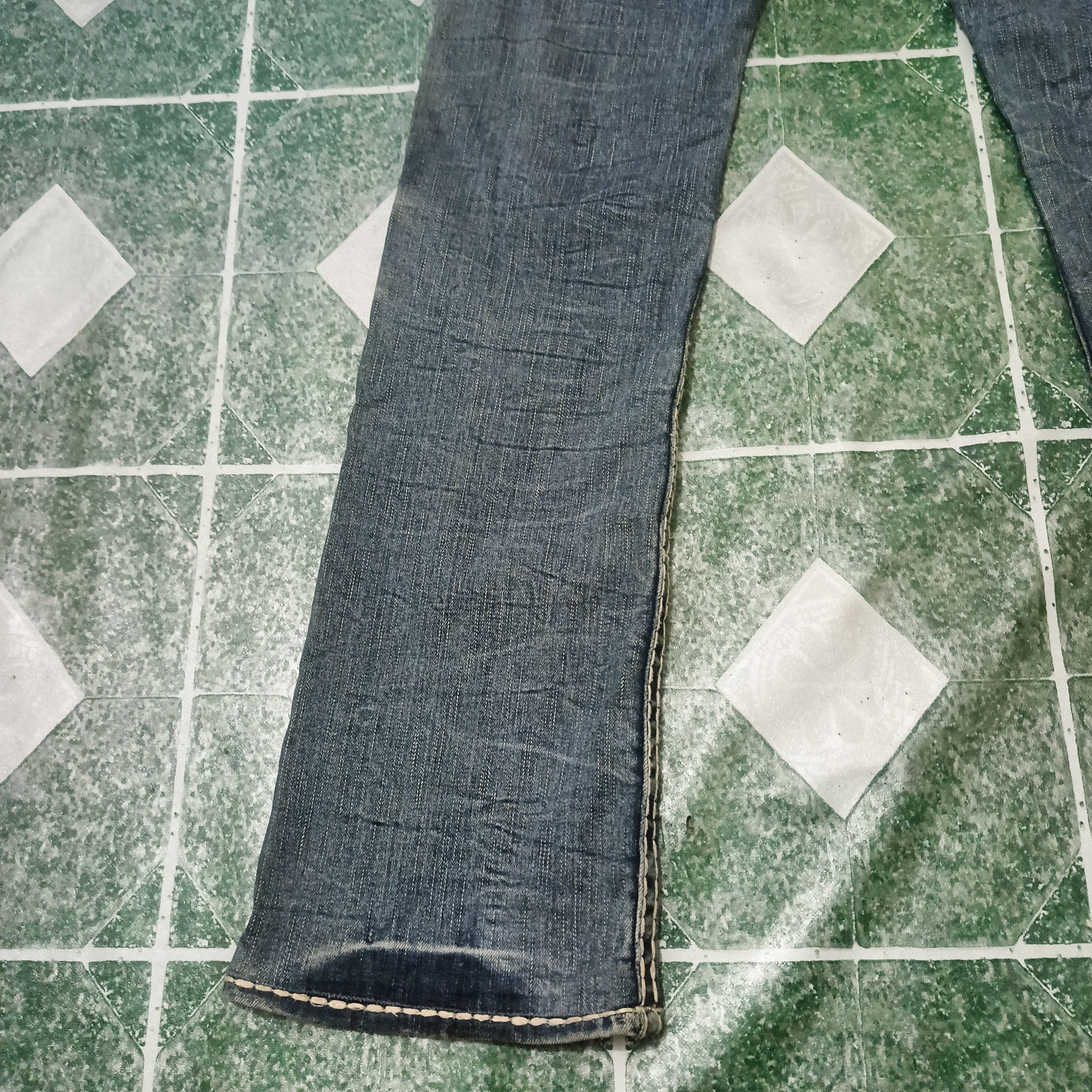 Who Decides War Japanese Shane jeans distressed white stitch Flared jeans Size US 30 / EU 46 - 20 Thumbnail