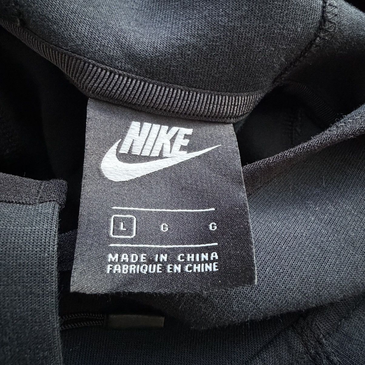 Nike Nike Sportswear Tech Fleece Cape Hoodie Women’s L Black Yoga Size L / US 10 / IT 46 - 3 Thumbnail