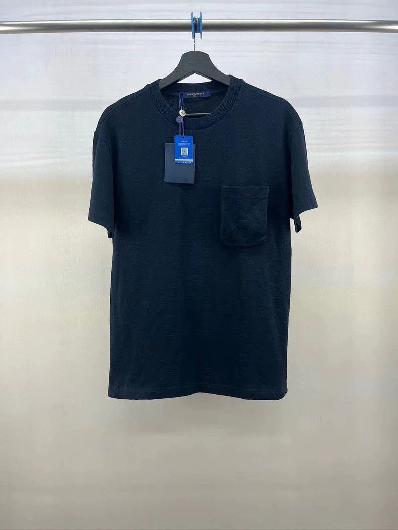 Louis Vuitton LOUIS VUITTON Pocket dark stripe short sleeve 2504-Nextarro Size US S / EU 44-46 / 1 - 1 Thumbnail