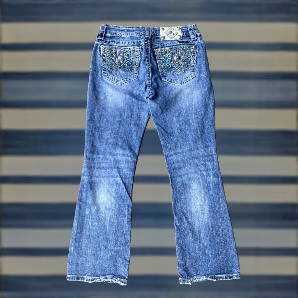 Miss Me VINTAGE Miss Me Signature Boot Jeans Embellished Denim Rhinestones Bling Women's 29 Jeans Bootcut 5-Pocket Dark Blue Kid? Size 29" - 1 Thumbnail