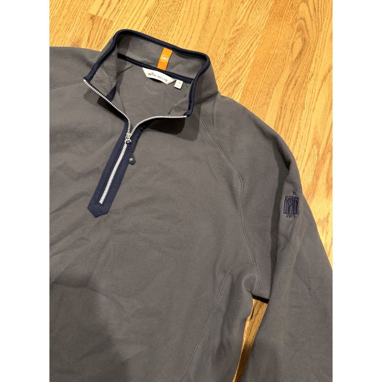 Peter Millar Peter Millar Crown Sport 1/2 Zip Pullover Fleece Men’s XL Grey Olympia Fields Golf CC Shirt Pullover Sports Golf Mens XL Gray Size US XL / EU 56 / 4 - 5 Thumbnail