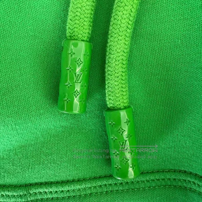 Louis Vuitton Louis Vuitton FW23 Solid logo drawstring hooded long sleev Size US L / EU 52-54 / 3 - 7 Thumbnail