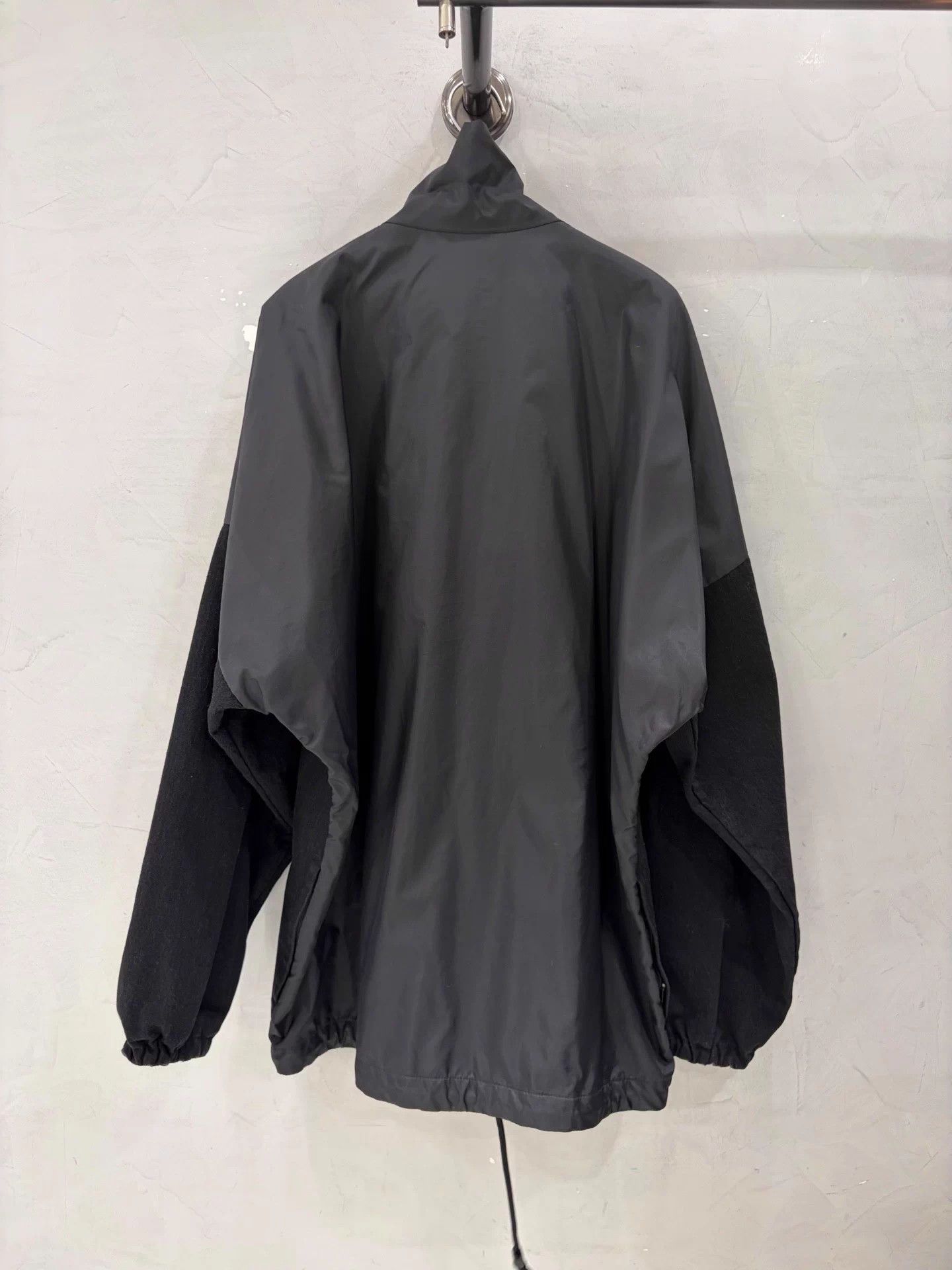 Balenciaga Balenciaga Classic Oversized Unisex Deadstock 34 Jacket Size XS / US 0-2 / IT 36-38 - 2 Thumbnail