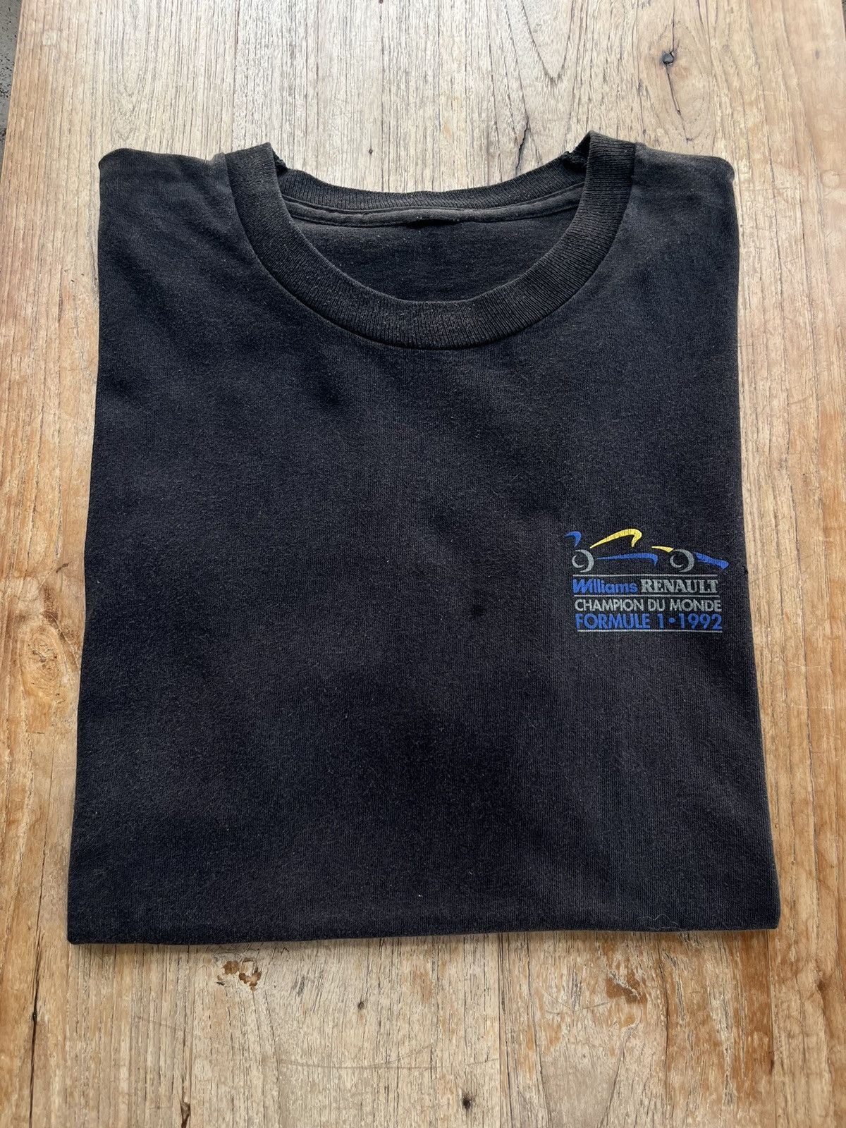 Vintage F1 RENAULT SPORT by NEW MAN 1992’s Tshirt