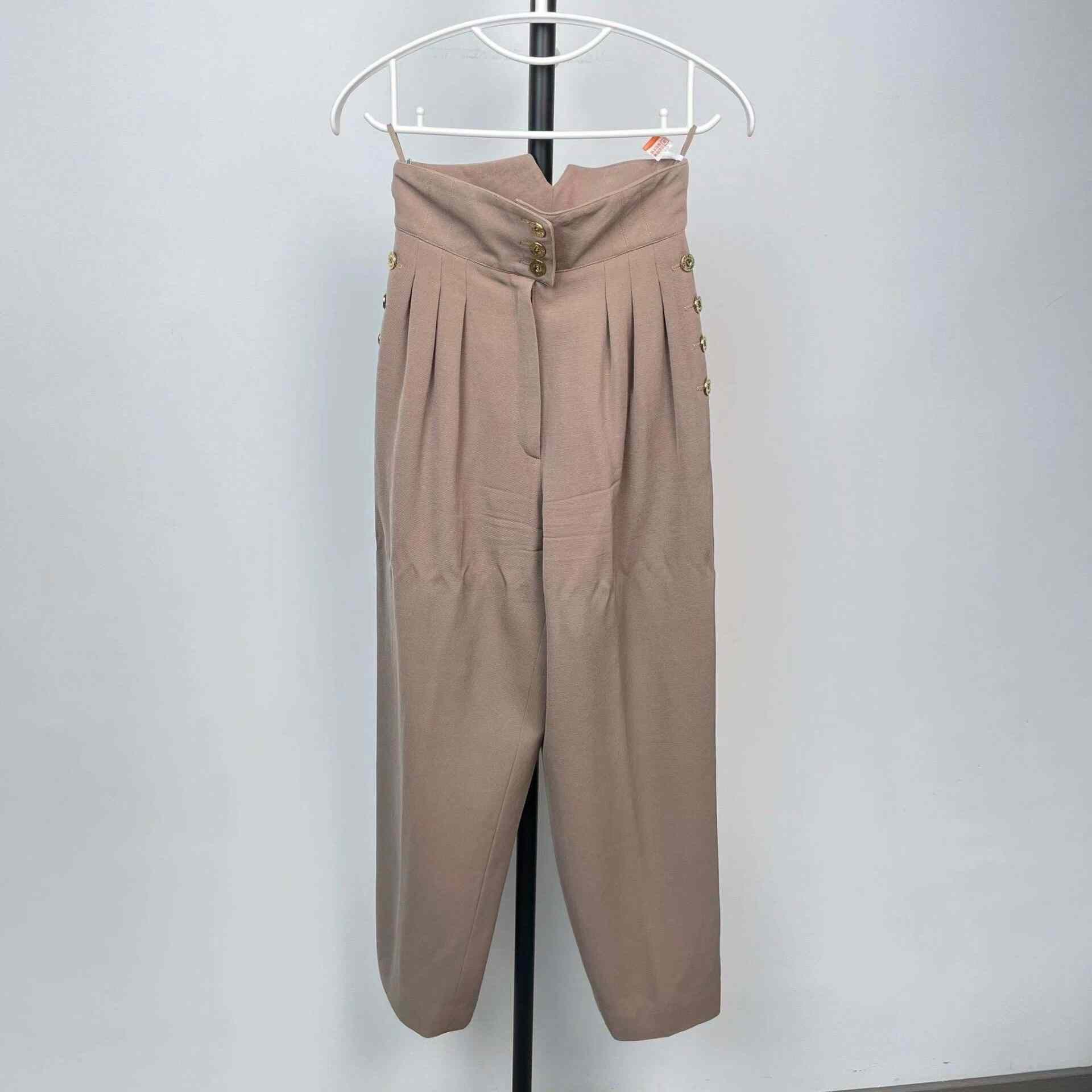 Chanel Chanel Formal Pants 36 Women Size 36" / US 14 / IT 50 - 1 Thumbnail