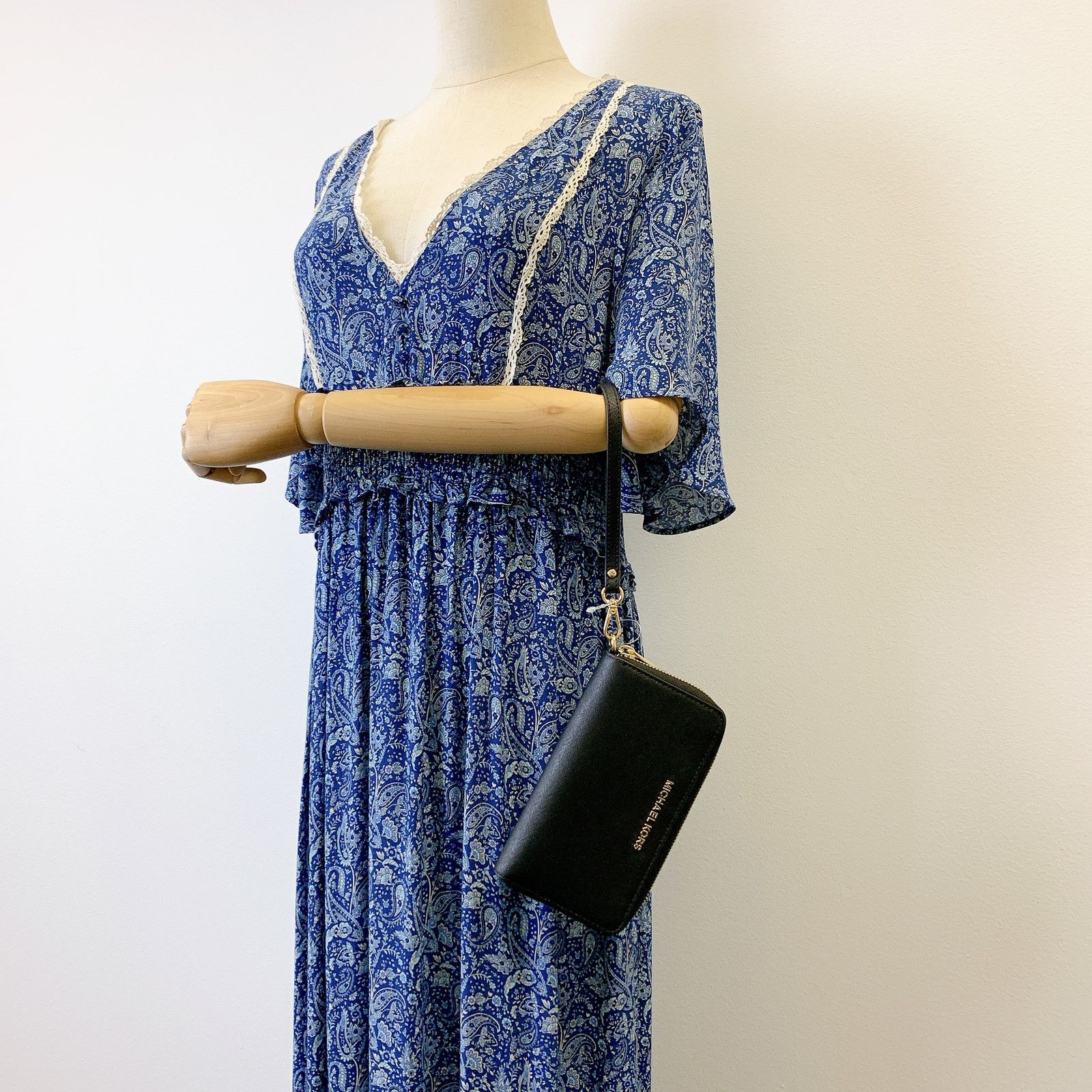 Michael Kors Michael Kors 35F8GTVW7L Jet Set Travel Large Saffiano Size ONE SIZE - 1 Thumbnail