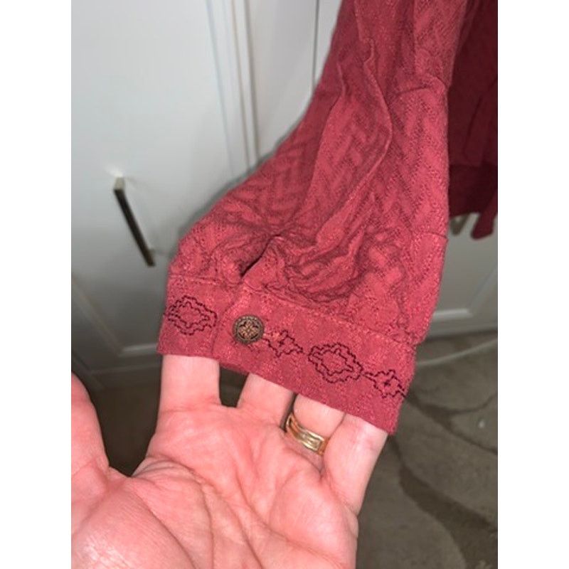 Ariat Ariat Women's Long Sleeve Blouse Red Size Large Round Neck Size L / US 10 / IT 46 - 4 Thumbnail