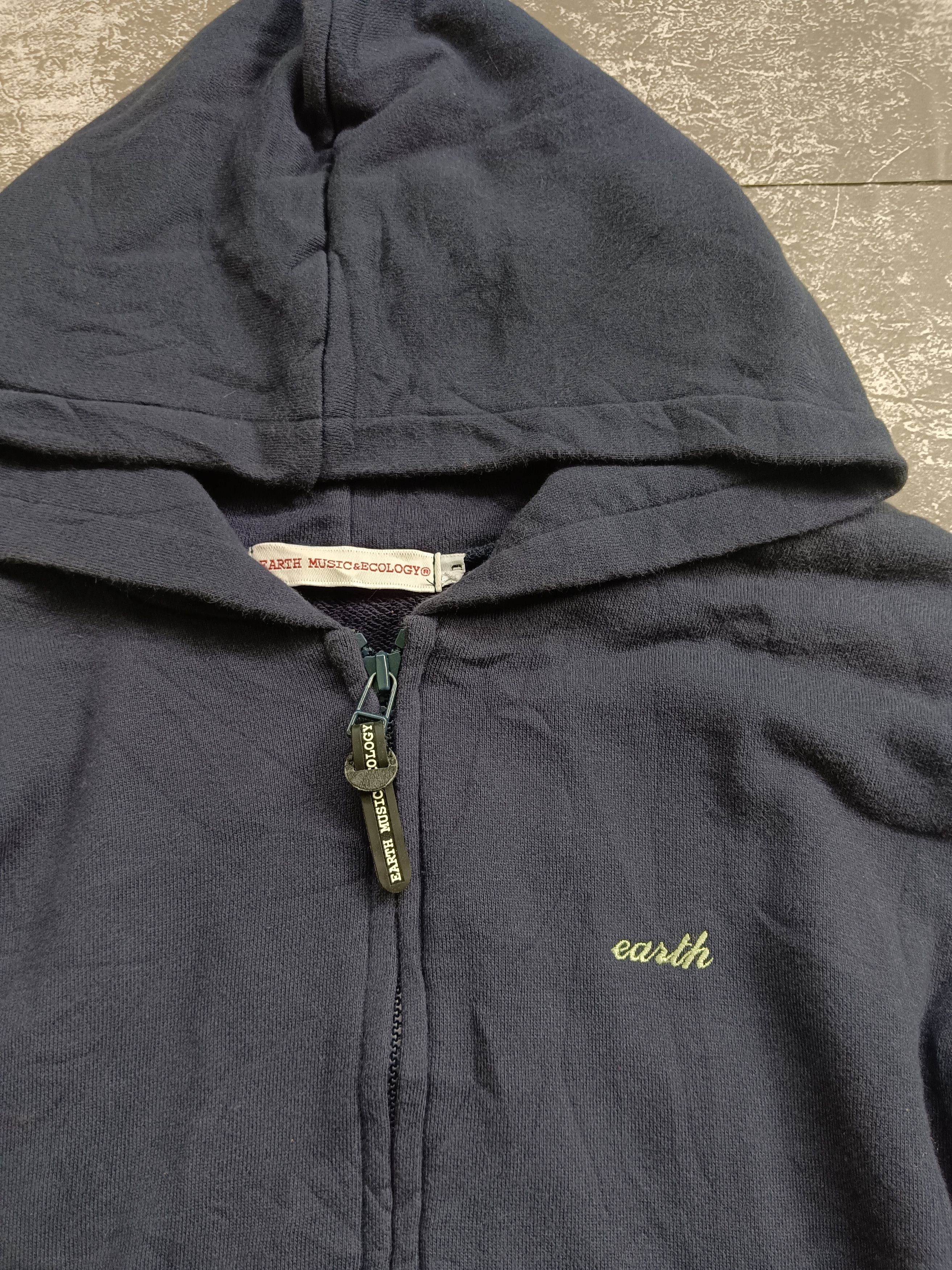 Japanese Brand Earth Music Ecology Hoodie Zip up Size XS / US 0-2 / IT 36-38 - 2 Thumbnail