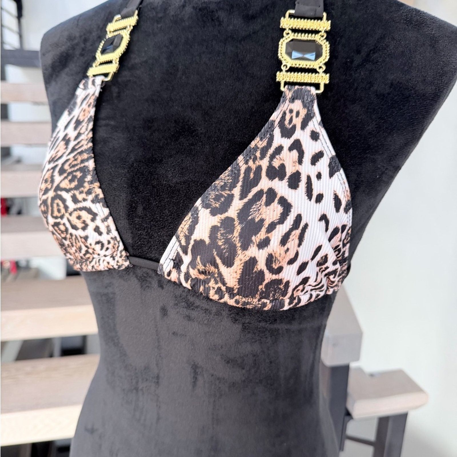 Other Leopard Print Bikini Top Swim Bathing Top size S Size ONE SIZE - 7 Thumbnail