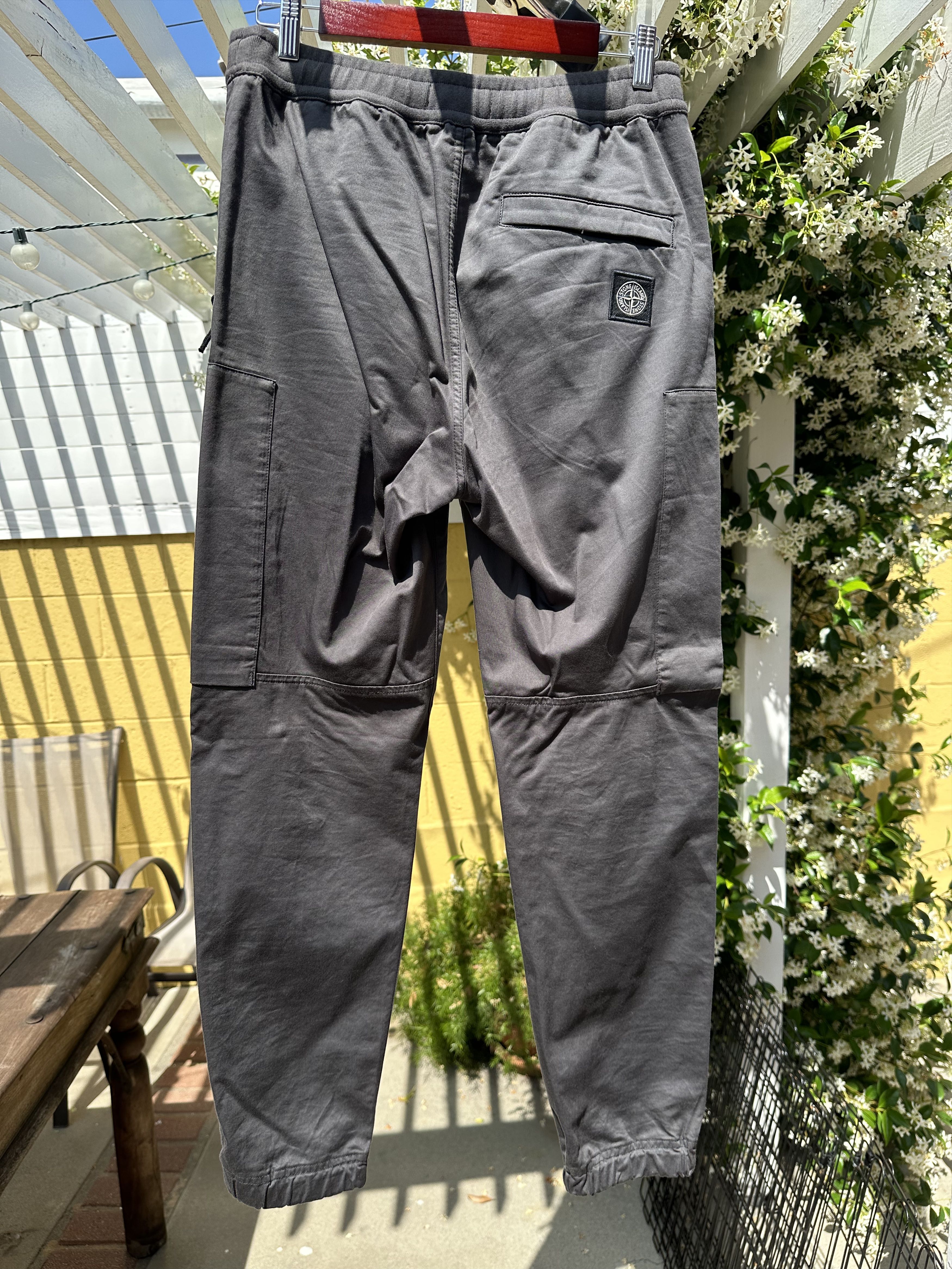 Stone Island Stone Island Grey Cargo Trousers (Made In Italy) Size US 31 - 4 Thumbnail
