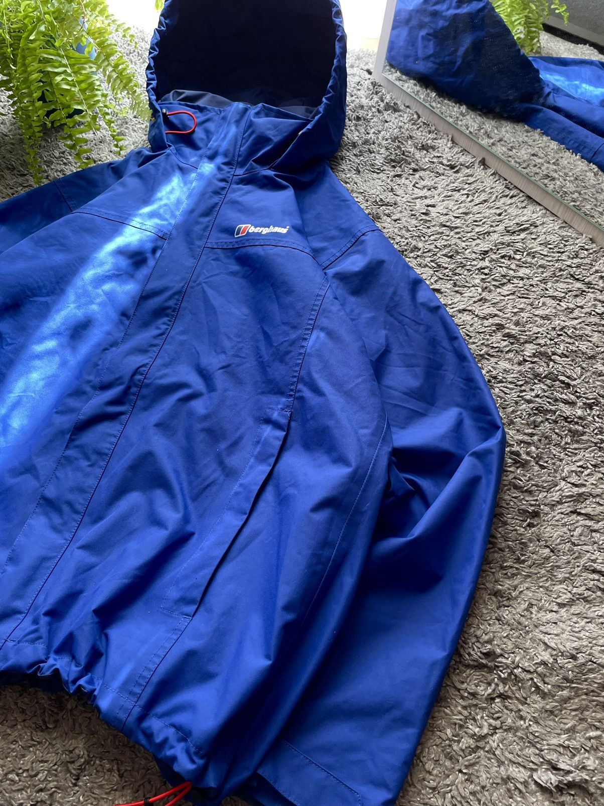 Berghaus Light Jacket Berghaus Streetwear Gorpcore Outdoor Gore-Tex Size US M / EU 48-50 / 2 - 4 Thumbnail
