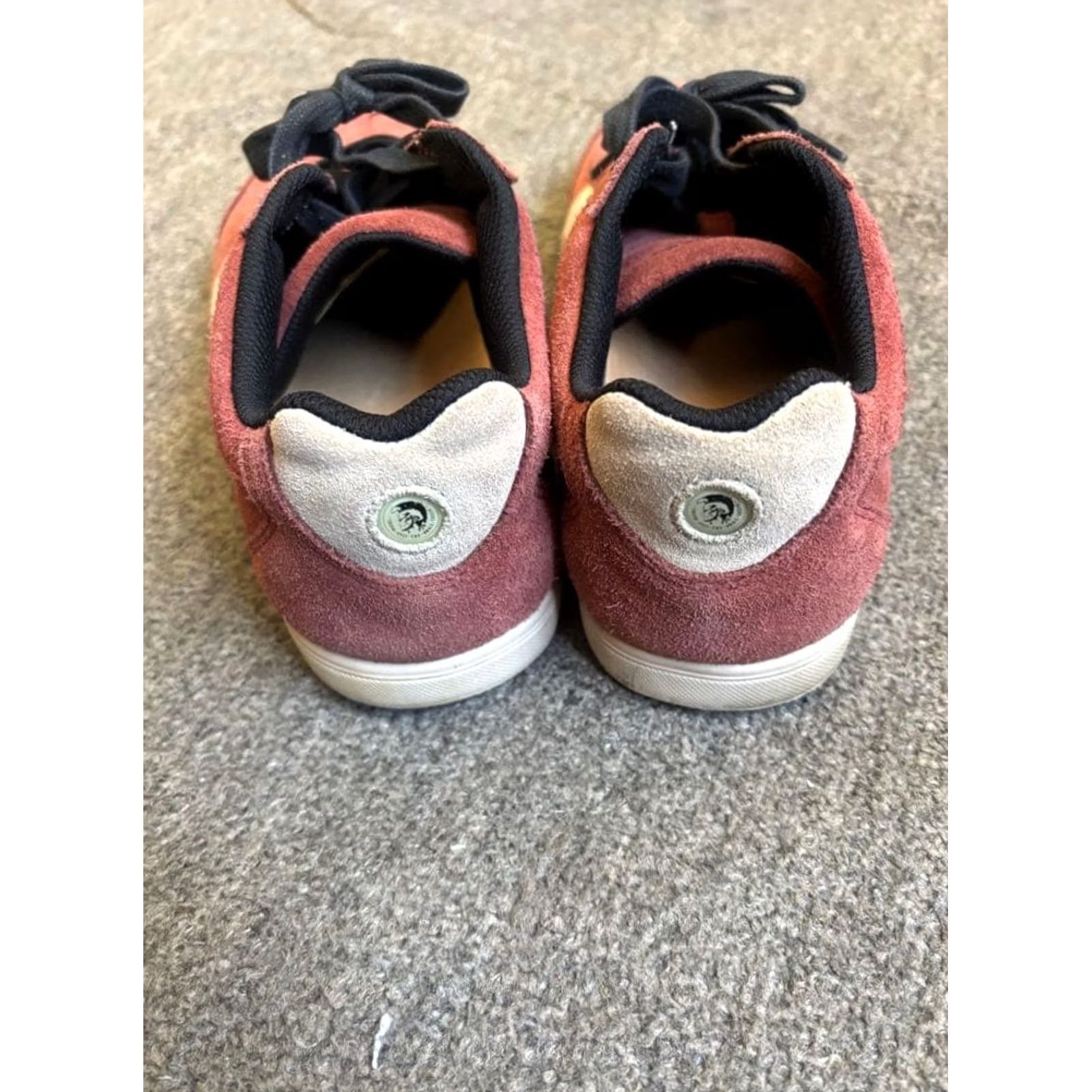 Diesel VINTAGE Diesel Men Sneakers Red Suede Logo Luxury Casual Stylish 10.0US ITA 90s 00s Size US 10 / EU 43 - 4 Thumbnail