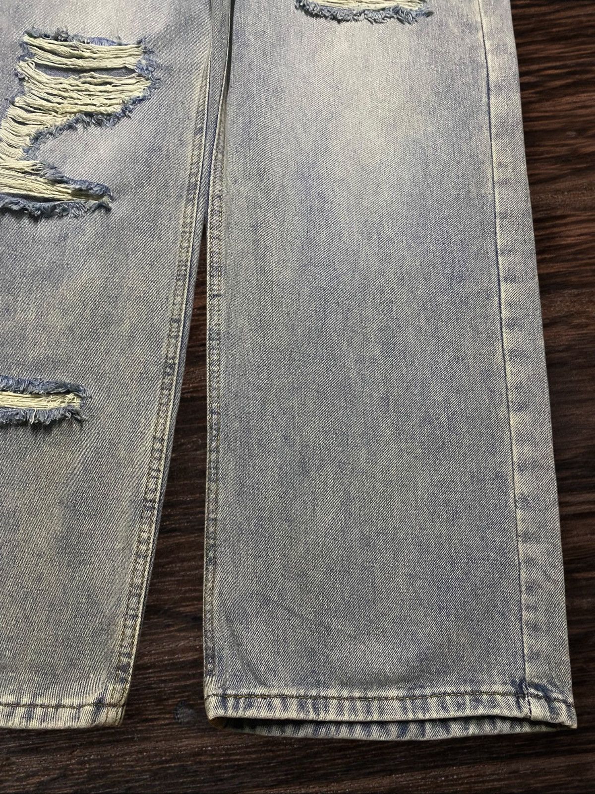 Japanese Brand Vintage Japanese Brand Adjust Waist Distressed Baggy Jeans Size 28" / US 6 / IT 42 - 10 Thumbnail