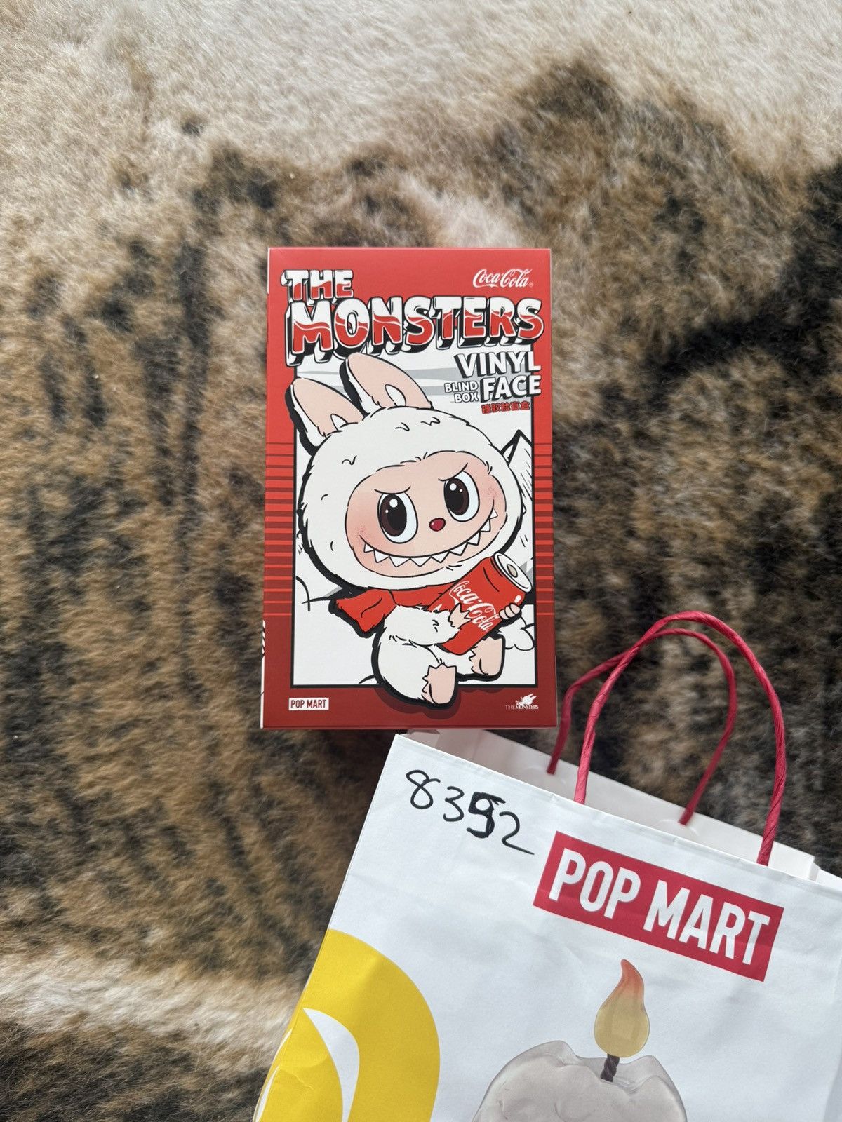 POP MART POP MART MONSTERS LABUBU COCA COLA Size ONE SIZE - 5 Thumbnail