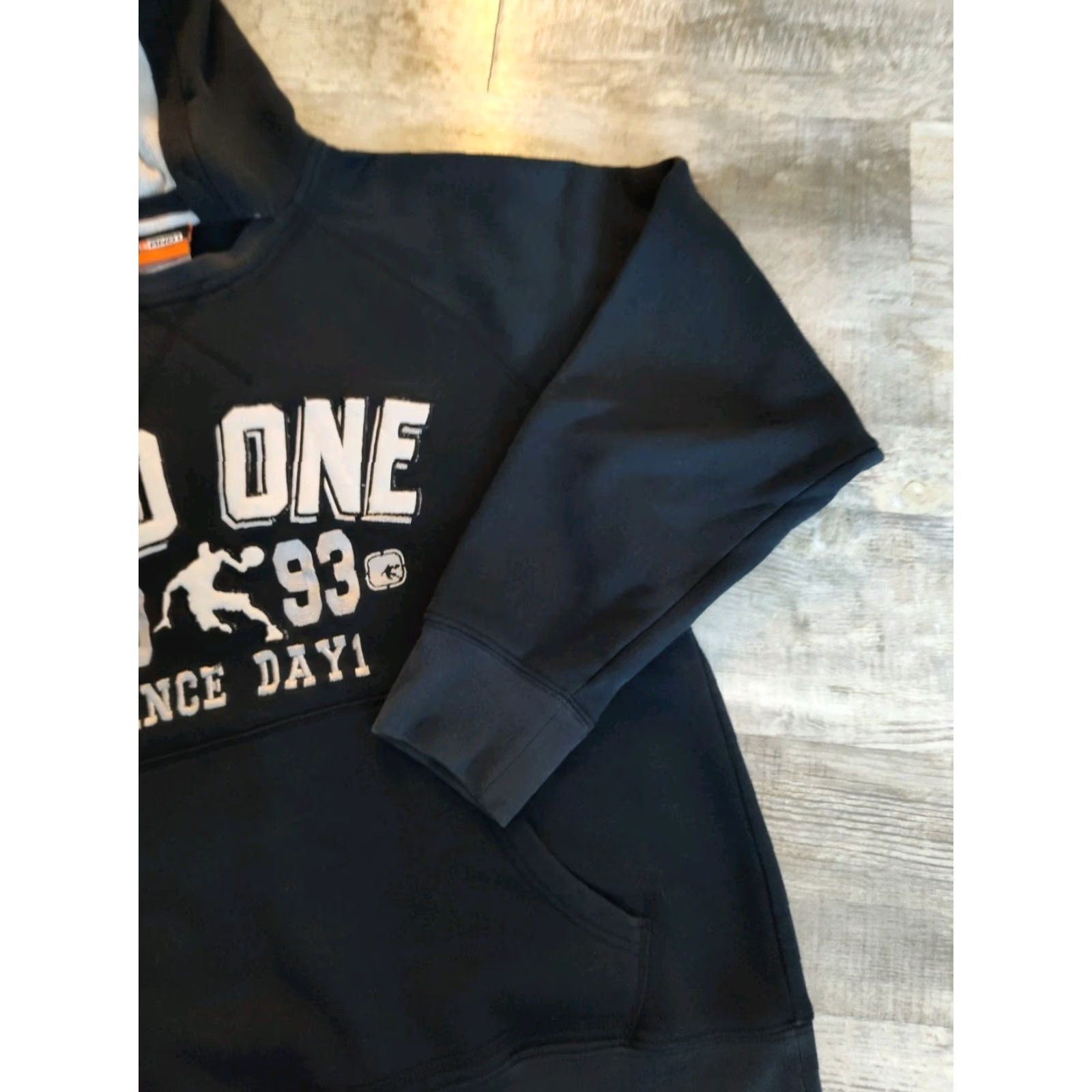 Vintage VINTAGE AND1 Hoodie Mens Medium Black Basketball Pullover 3D Logo 90s Hip Hop All Seasons Size US M / EU 48-50 / 2 - 2 Thumbnail