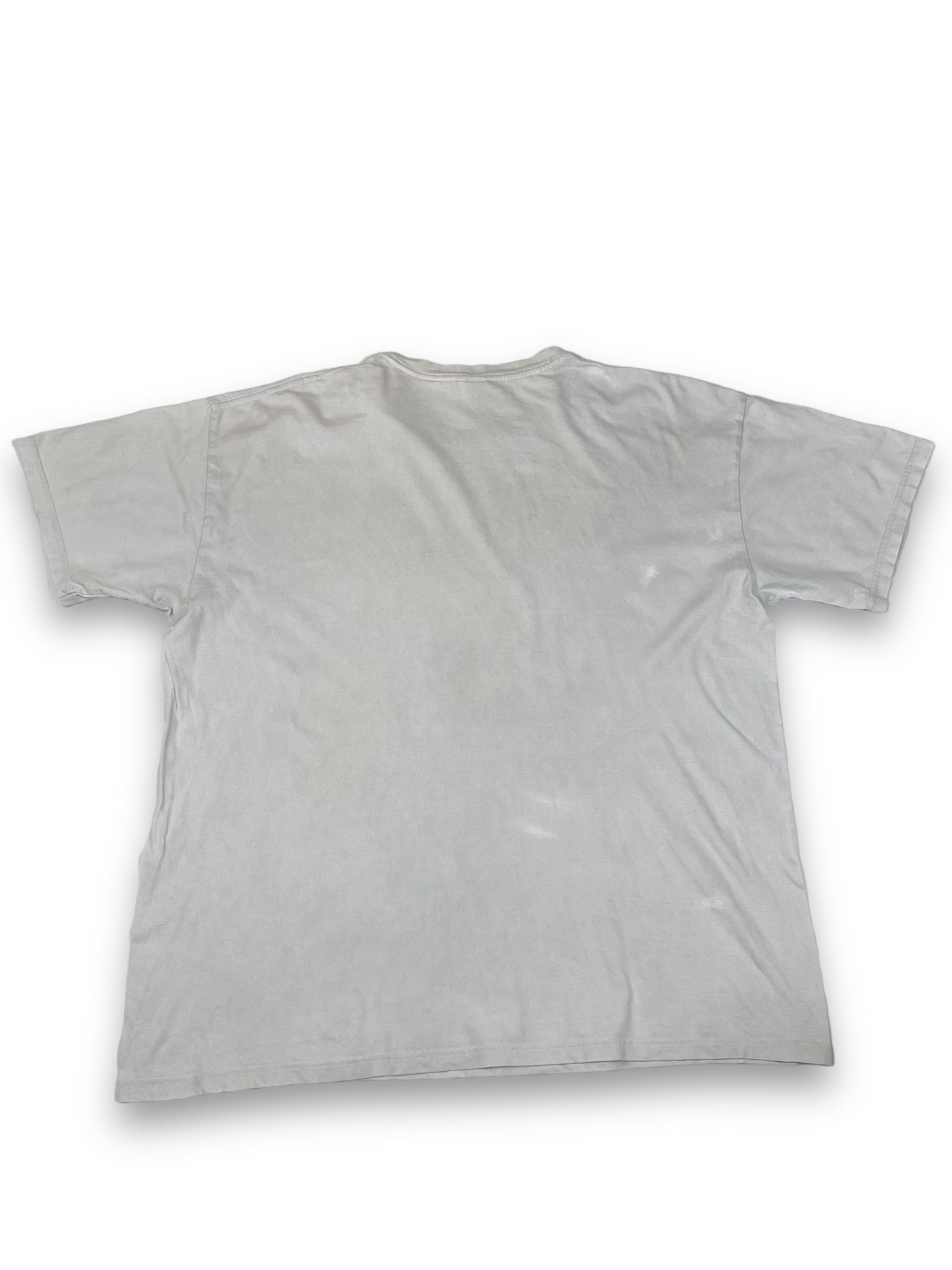 Band Tees Vintage 2012 QUEEN News Of The World Album Big Logo Tee M628 Size US XL / EU 56 / 4 - 7 Thumbnail