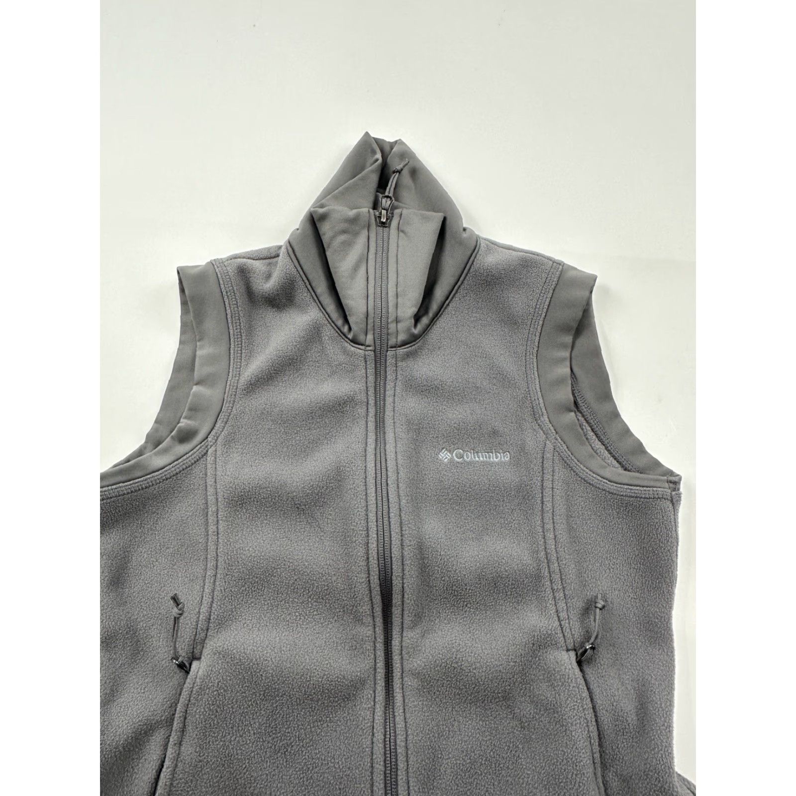 Vintage Columbia Vest Womens Small Gray Full Zip Up Fleece Sleeveless Size S / US 4 / IT 40 - 3 Thumbnail