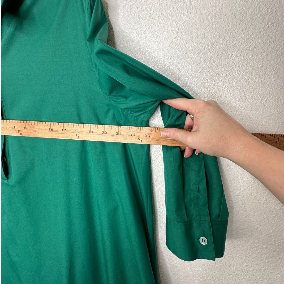 The Row NWT The Row Green Long Sleeve 3/4 Button Belted Shirtdress L Size L / US 10 / IT 46 - 18 Thumbnail