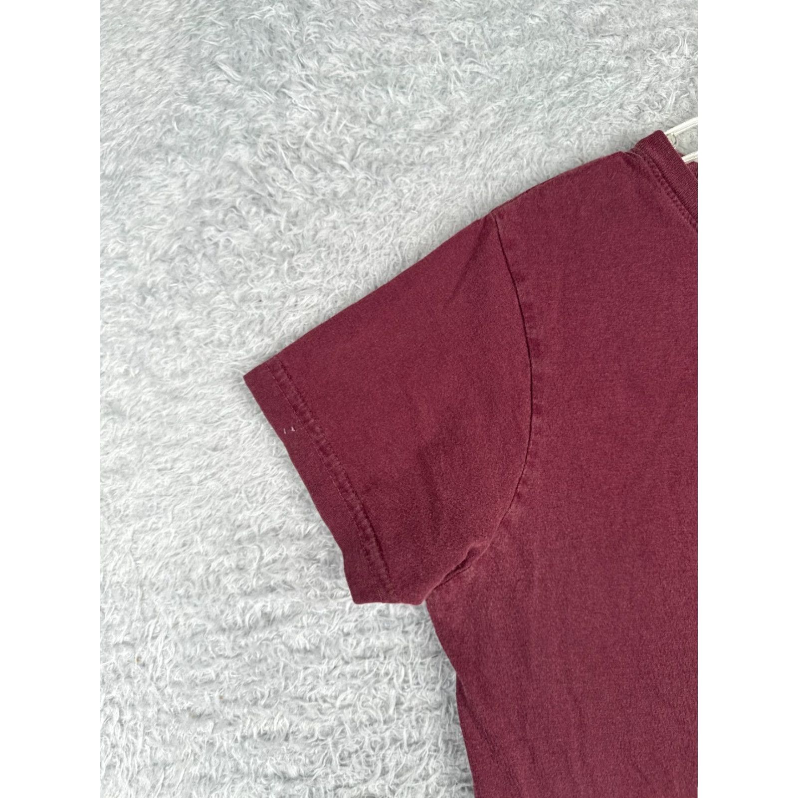 Patagonia Patagonia Shirt Womens Medium Red Short Sleeve Crew Neck Cotton Blend Size M / US 6-8 / IT 42-44 - 3 Thumbnail
