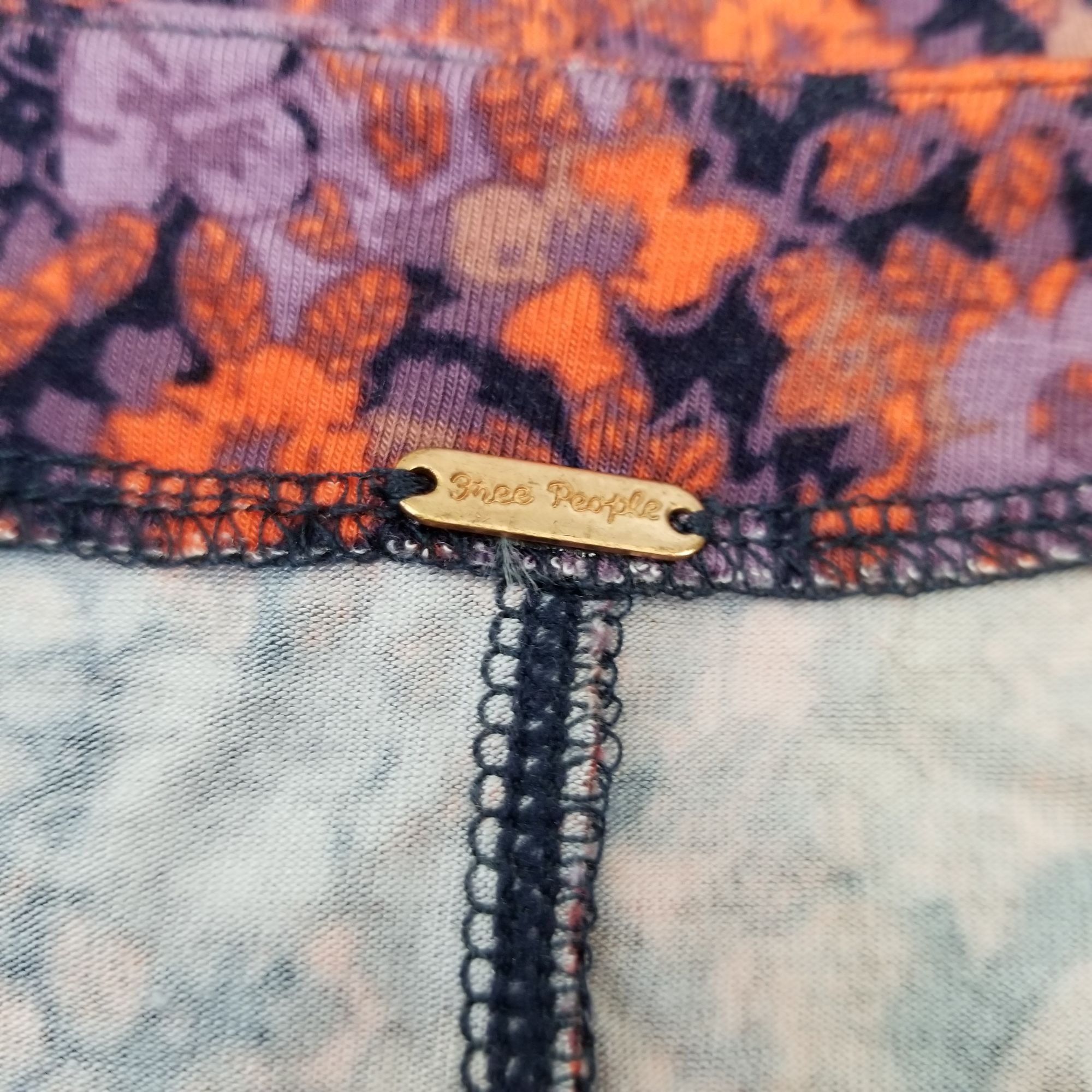 Free People Free People Red Purple Floral V Neck Stretch Knit Top L HOLL Size M / US 6-8 / IT 42-44 - 5 Thumbnail