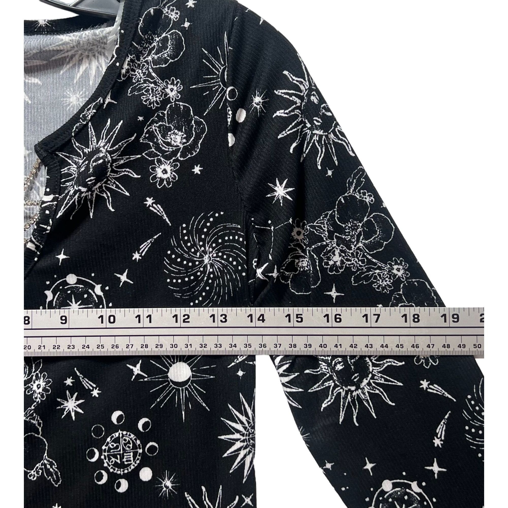 rue21 Rue 21 - Women's Long Sleeve Pullover Blouse - Black - Mediu Size M / US 6-8 / IT 42-44 - 3 Thumbnail