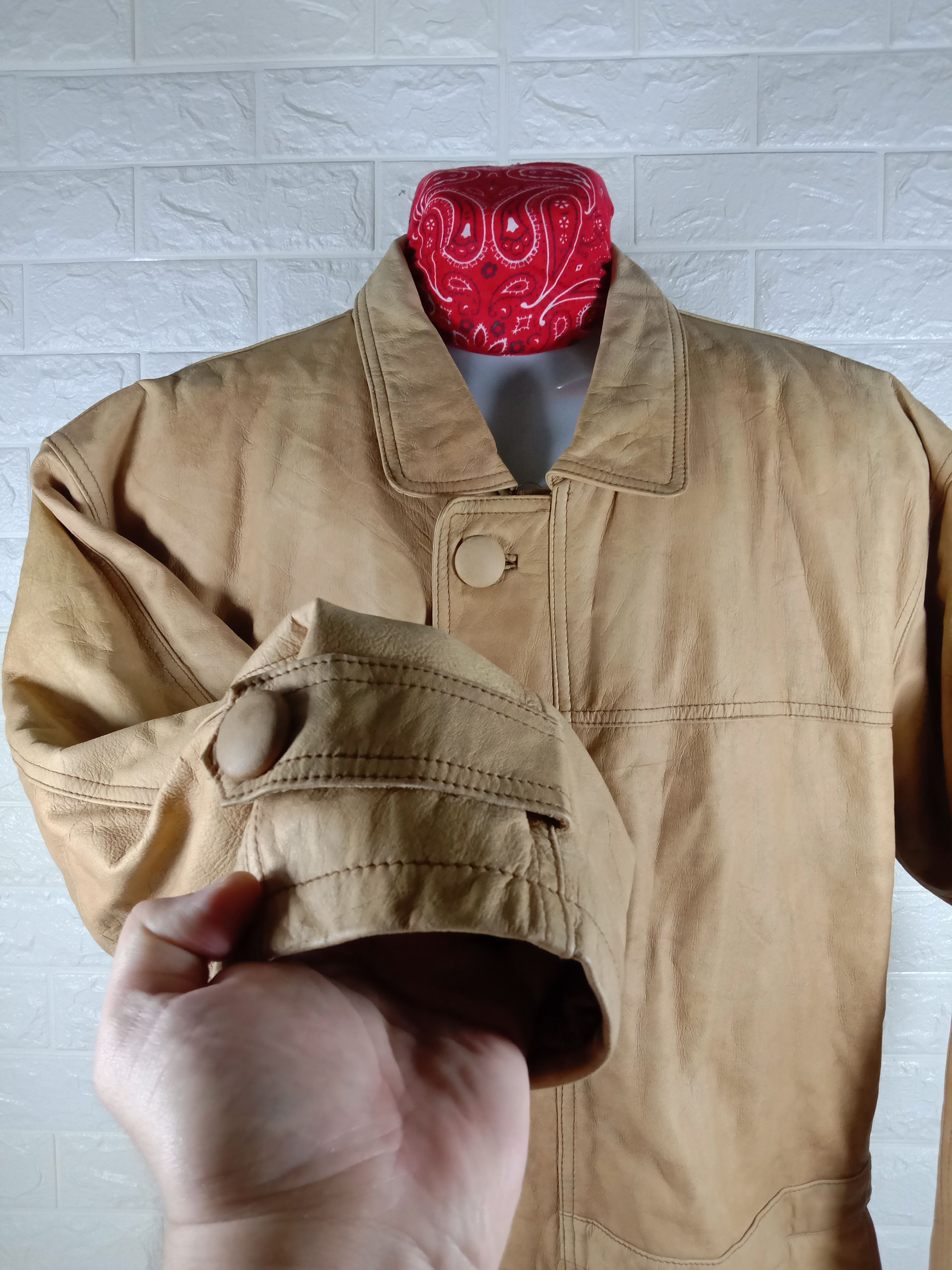 Vintage Vintage VIP Leather Fashion London-Paris Stylish Jacket Size US L / EU 52-54 / 3 - 6 Thumbnail