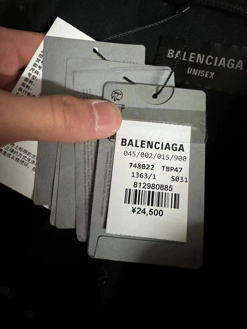 Balenciaga Balenciaga Black Destroyed Hole Denim Jacket Size US S / EU 44-46 / 1 - 4 Thumbnail