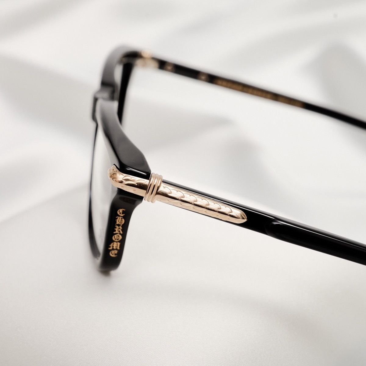 Chrome Hearts CHROME HEARTS LITTLE DINGER BLACK/18KGP GLASSES Size ONE SIZE - 3 Thumbnail