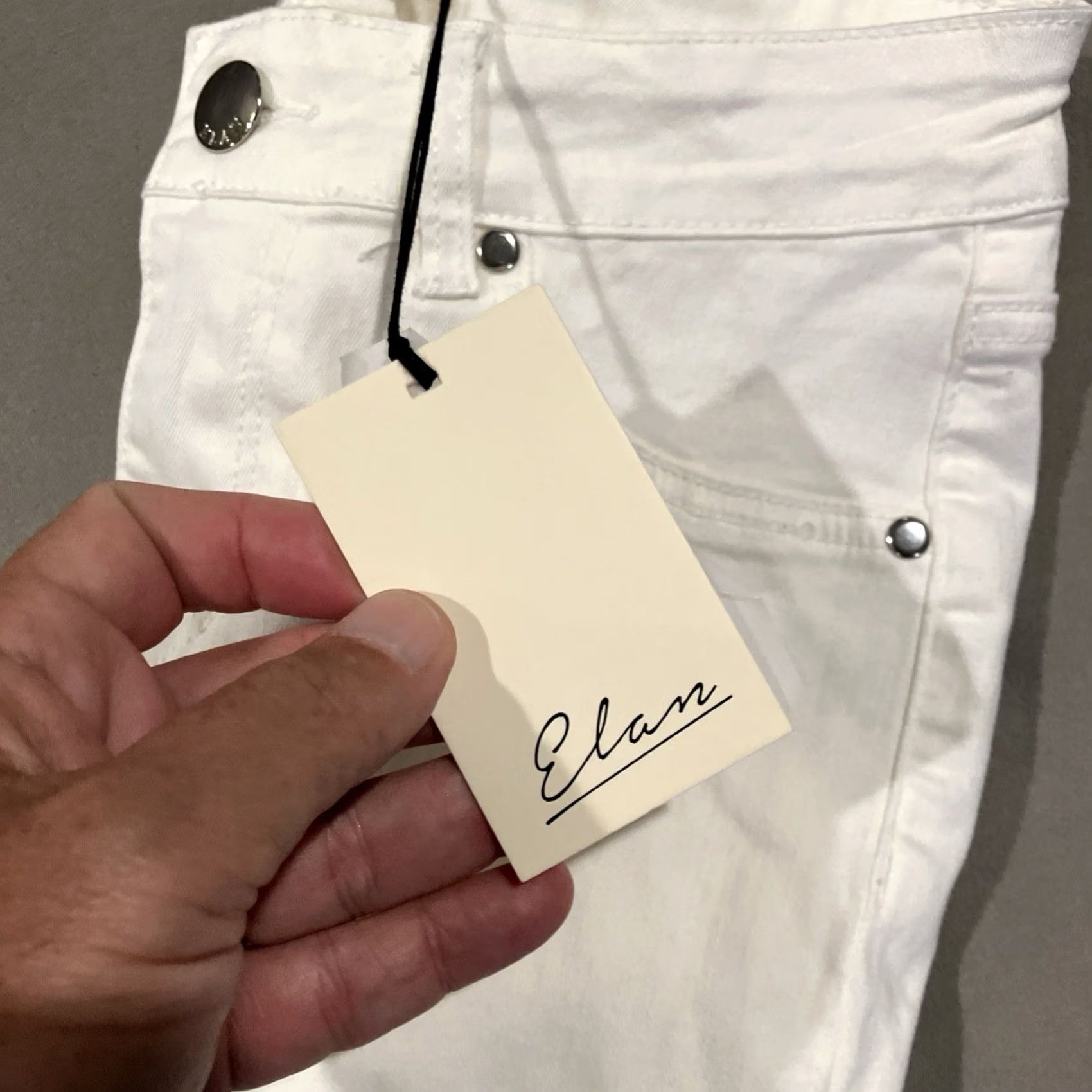 Vintage Elan White Jeans - Distressed Knee - Raw Hem - Size Small - 5-Pocket Denim Skinny Women NWT Size 28" / US 6 / IT 42 - 2 Thumbnail