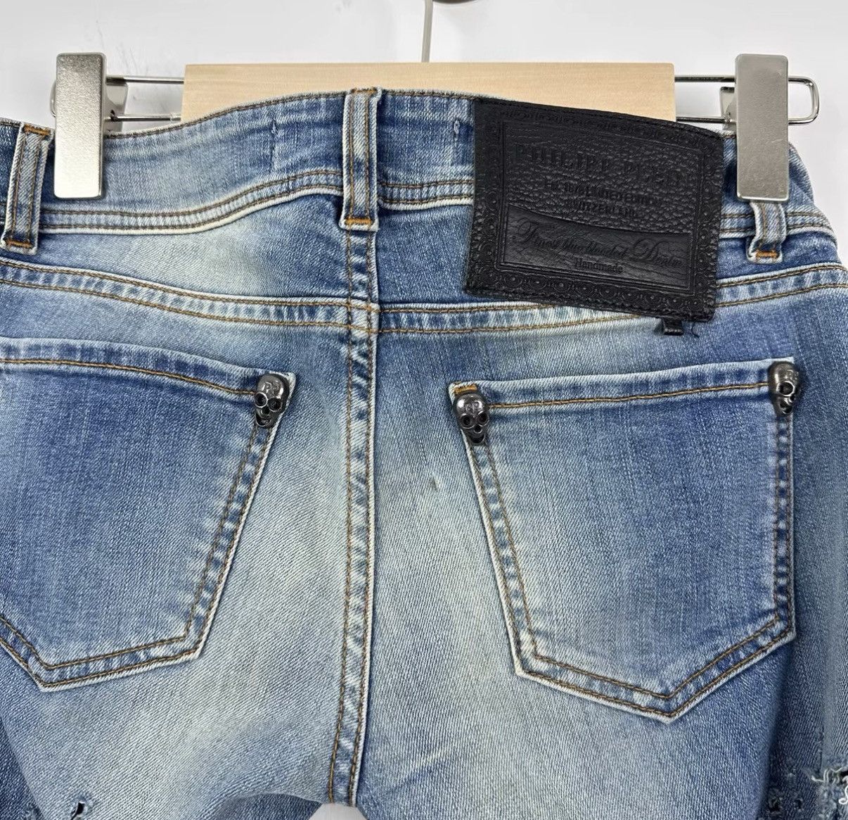 Philipp Plein Philipp Plein Ripped Jeans J42 Size 26" / US 2 / IT 38 - 4 Thumbnail