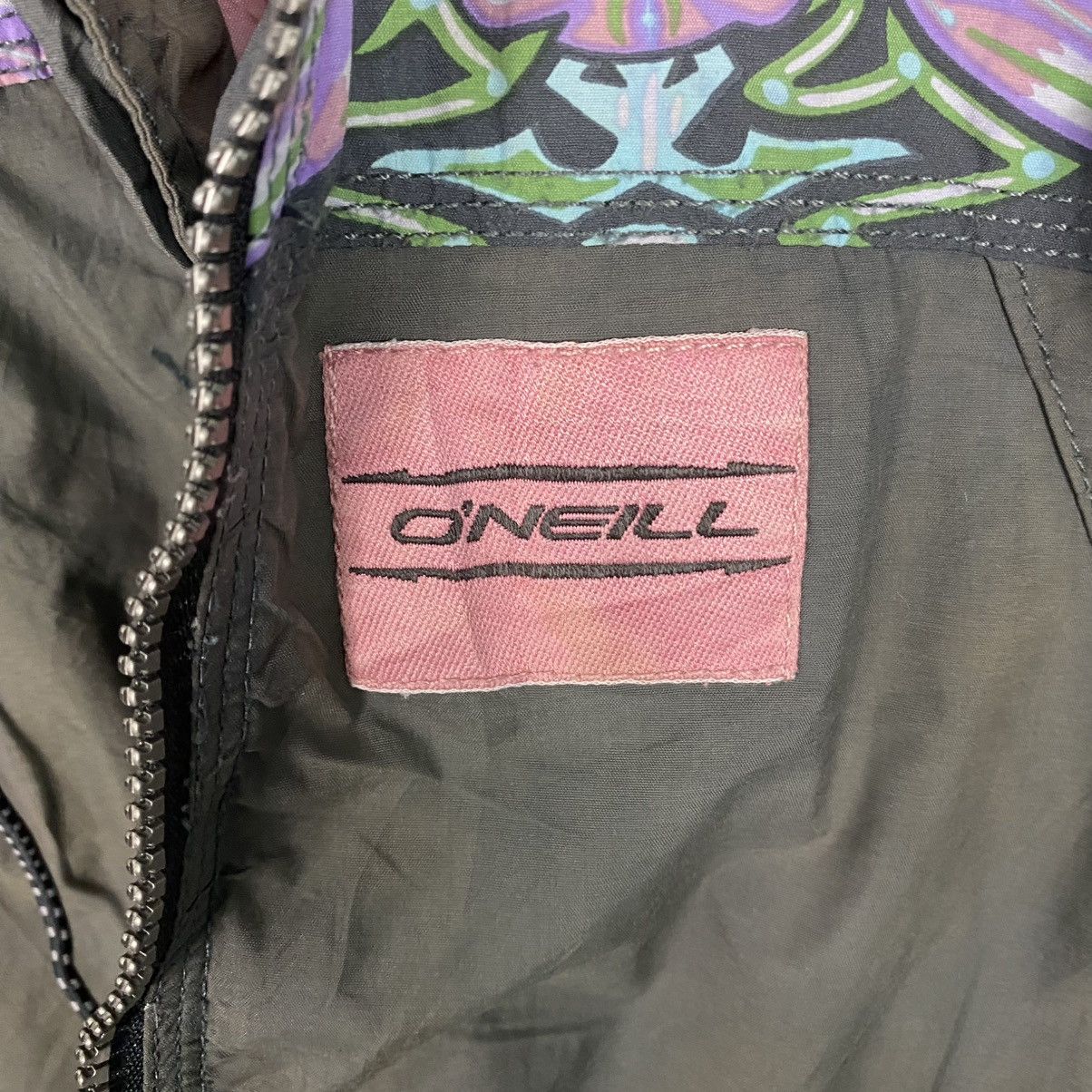 O'Neill 🔥VINTAE BOMBER JACKET O’NEILL FULL PRINT DESIGN SURF WINTER Size US M / EU 48-50 / 2 - 19 Thumbnail