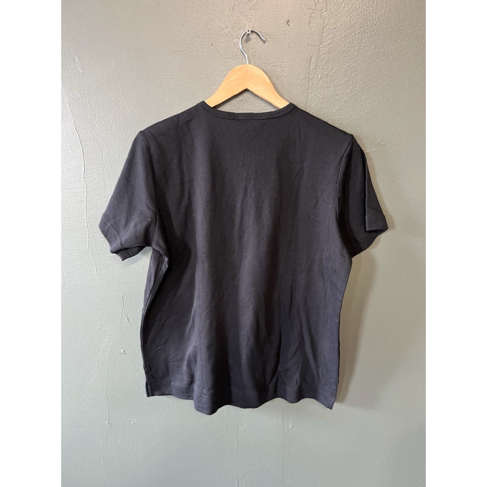 Quacker Factory VINTAGE The Quaker Factory Short Sleeve T-shirt Seahorse Graphic M Black Mens NWT Size US M / EU 48-50 / 2 - 2 Thumbnail