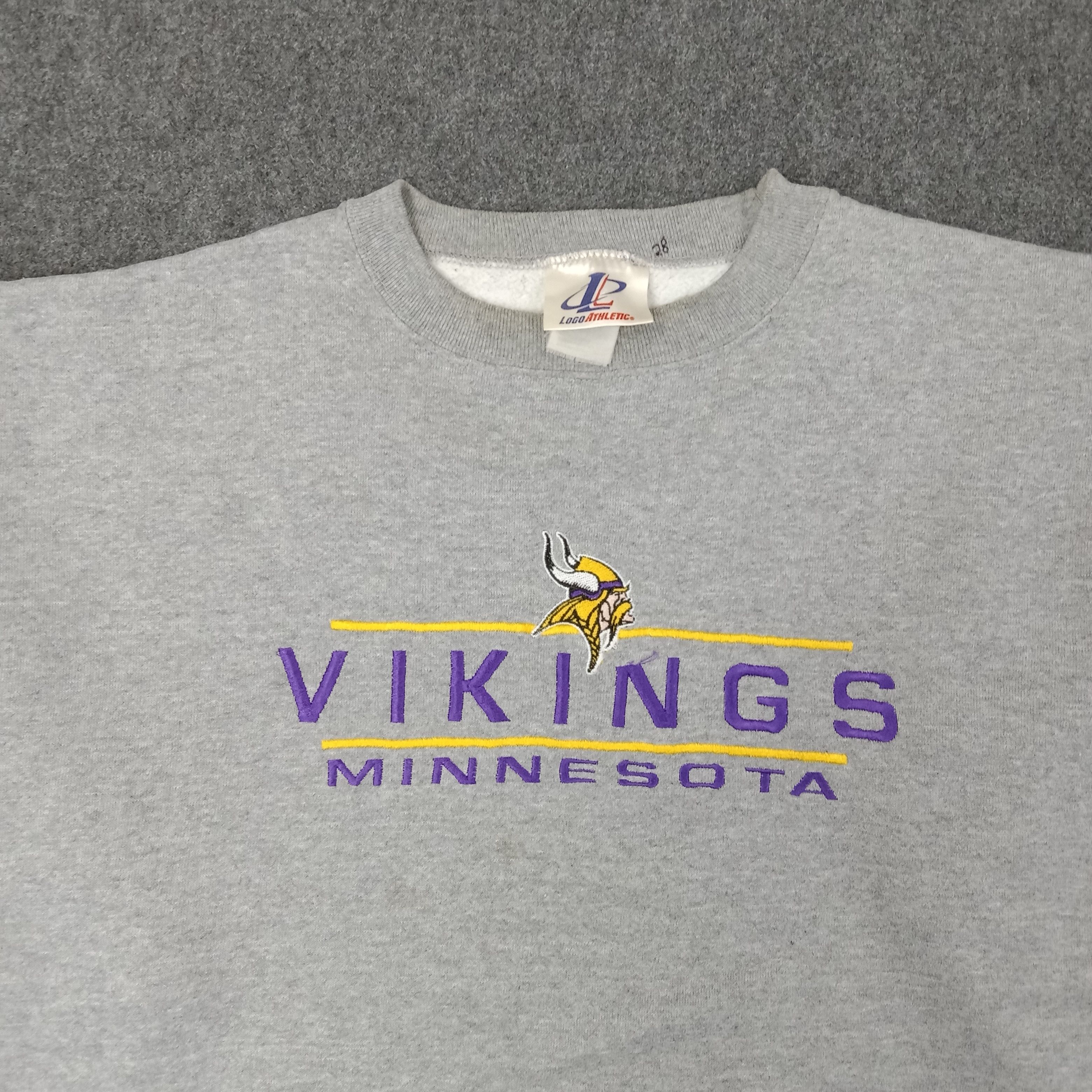 NFL VIKINGS MINNESOTA NFL American Football Sweatshirt C246N28 Size US XL / EU 56 / 4 - 2 Thumbnail