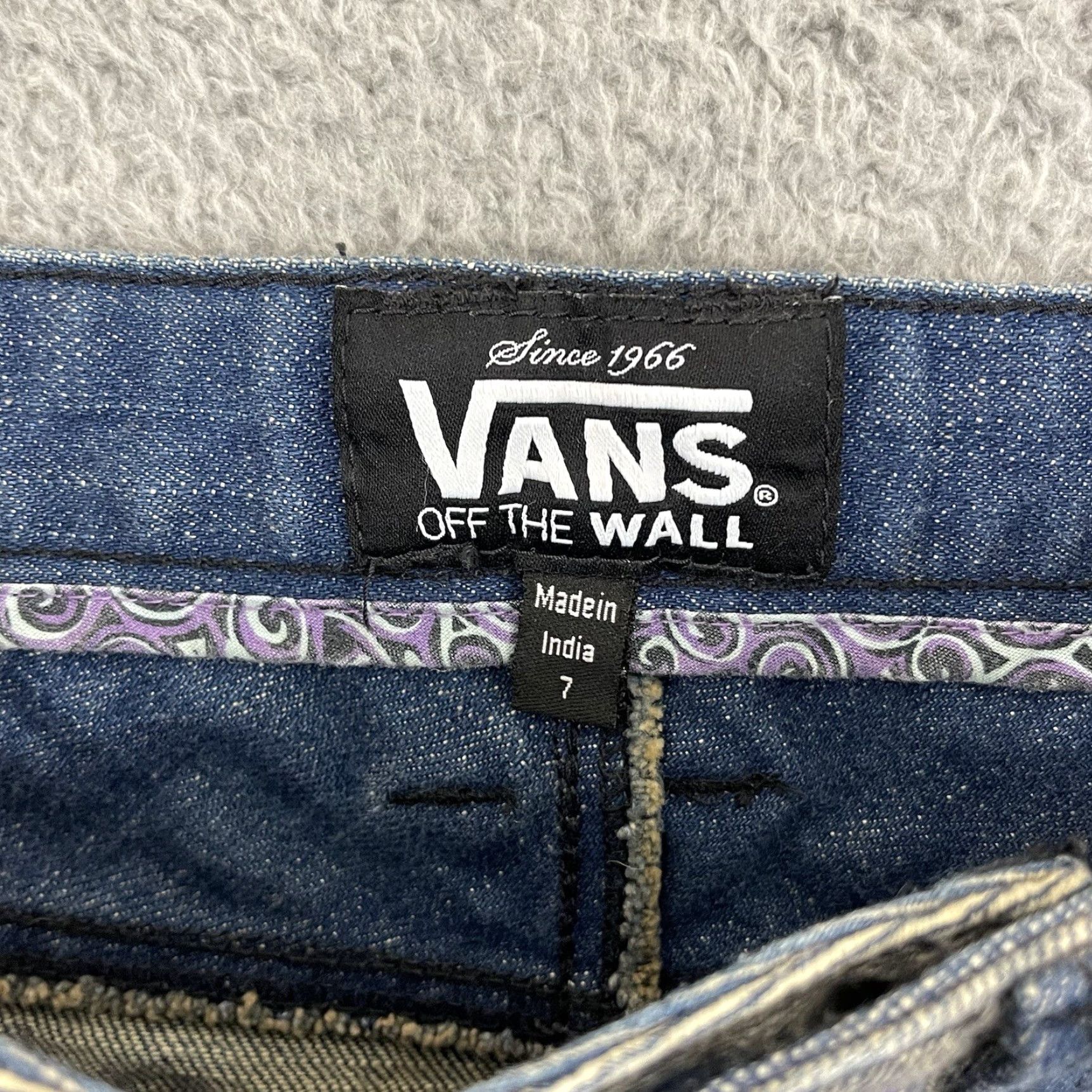 Vans Vans Denim Skirt Womens 7 Colorblock Patched Skate Stretch Mini Button Pocket Size 28" / US 6 / IT 42 - 3 Thumbnail