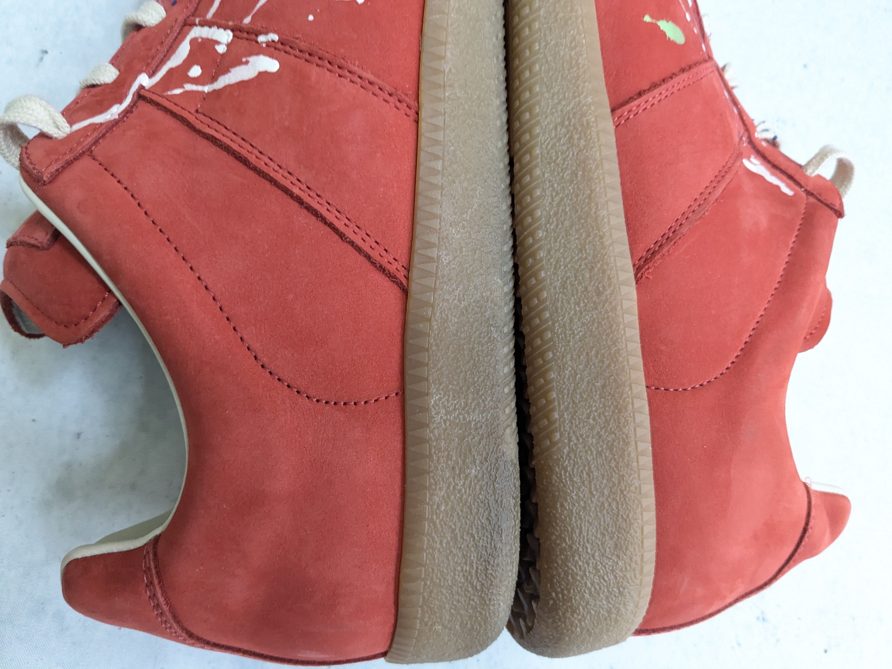 Maison Margiela Maison Margiela GAT Replica Red Paint Splatter 13 46 Low Top Size US 13 / EU 46 - 14 Thumbnail