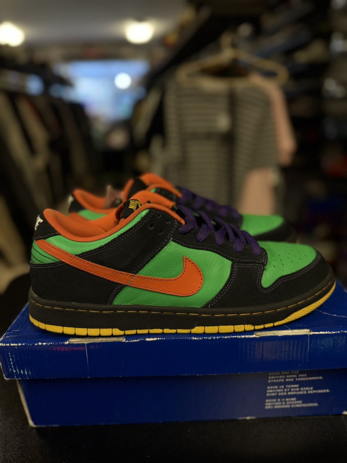 Nike Size 11 - Nike Dunk SB Low Green Spark Hoop Orange Halloween Size US 11 / EU 44 - 1 Thumbnail